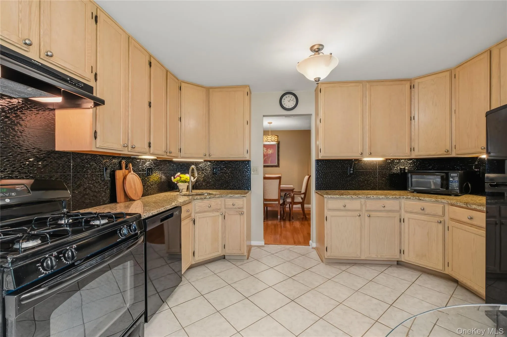 4001 Hickory Court, Peekskill, NY, 2 Bedrooms Bedrooms, 5 Rooms Rooms,2 BathroomsBathrooms,Residential,For Rent,Hickory,0,1032590 4001 Hickory Court, Peekskill, NY, 2 Bedrooms Bedrooms, 5 Rooms Rooms,2 BathroomsBathrooms,Residential,For Rent,Hickory,0,1032590