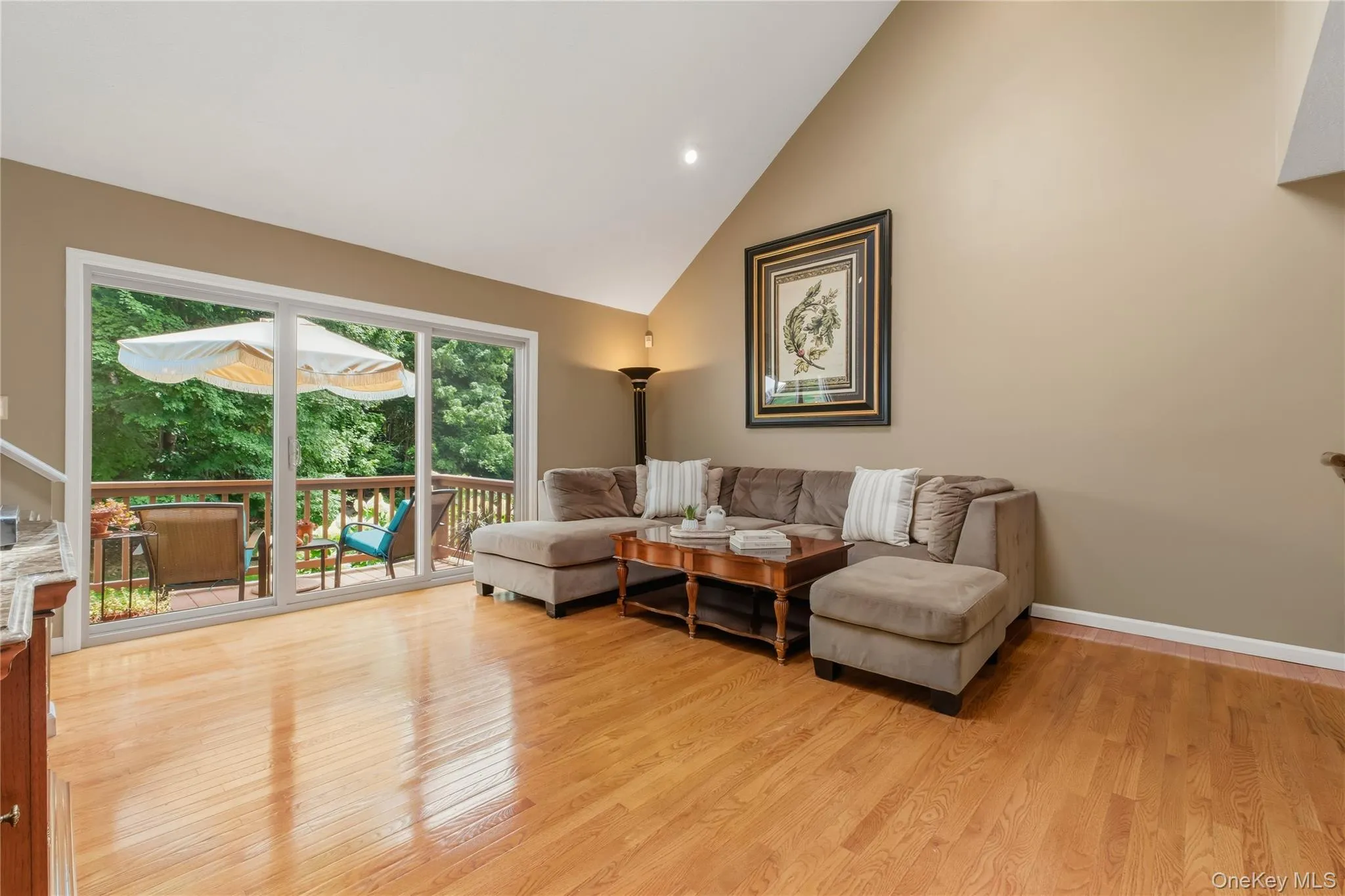 4001 Hickory Court, Peekskill, NY, 2 Bedrooms Bedrooms, 5 Rooms Rooms,2 BathroomsBathrooms,Residential,For Rent,Hickory,0,1032590 4001 Hickory Court, Peekskill, NY, 2 Bedrooms Bedrooms, 5 Rooms Rooms,2 BathroomsBathrooms,Residential,For Rent,Hickory,0,1032590
