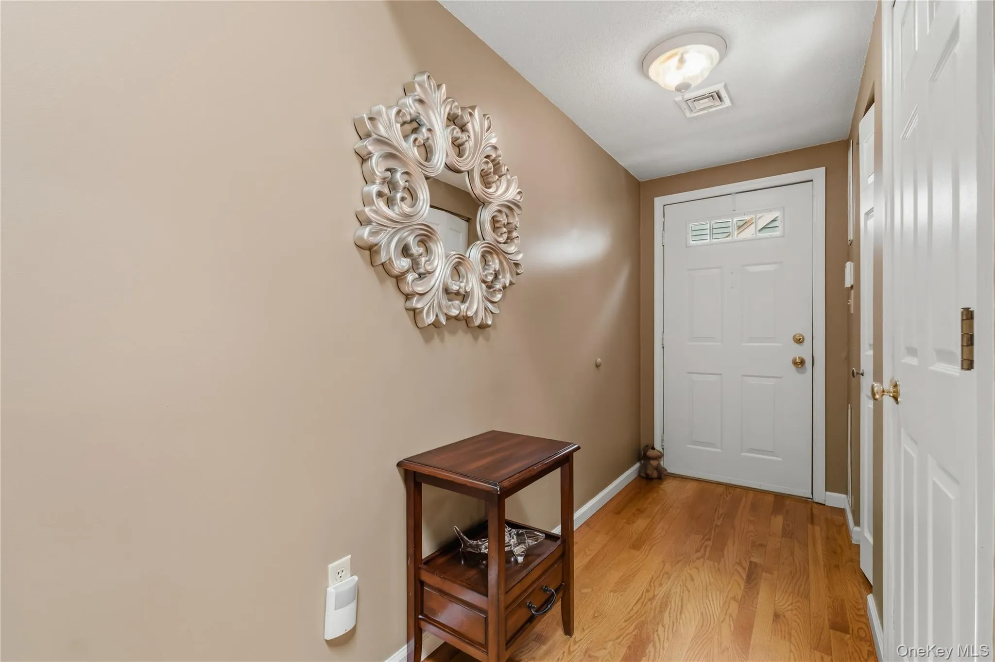4001 Hickory Court, Peekskill, NY, 2 Bedrooms Bedrooms, 5 Rooms Rooms,2 BathroomsBathrooms,Residential,For Rent,Hickory,0,1032590 4001 Hickory Court, Peekskill, NY, 2 Bedrooms Bedrooms, 5 Rooms Rooms,2 BathroomsBathrooms,Residential,For Rent,Hickory,0,1032590