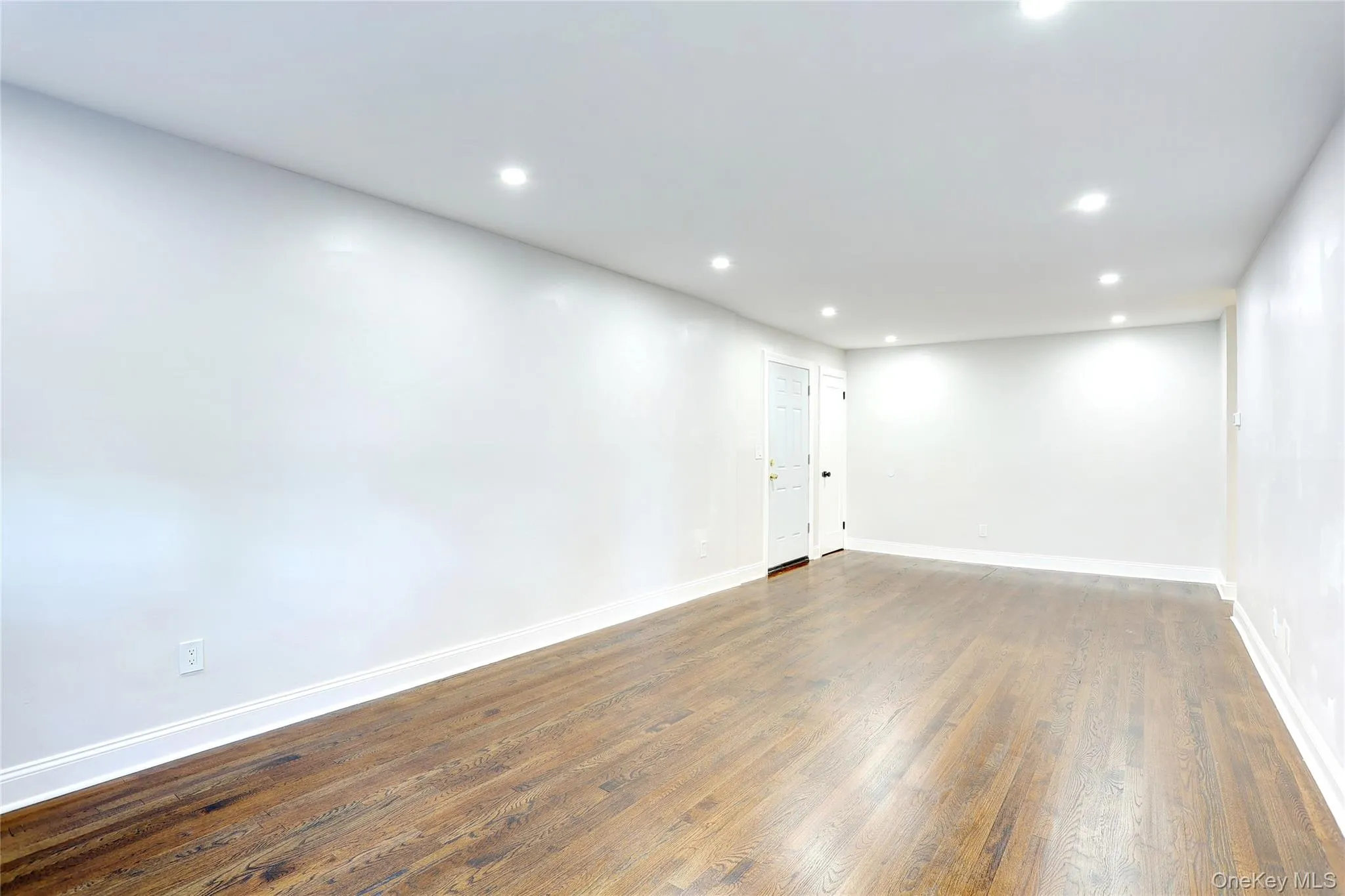 180 Kearsing Parkway, Ramapo, NY, 1 Bedroom Bedrooms, 4 Rooms Rooms,1 BathroomBathrooms,Residential,For Rent,Kearsing,0,1032591 180 Kearsing Parkway, Ramapo, NY, 1 Bedroom Bedrooms, 4 Rooms Rooms,1 BathroomBathrooms,Residential,For Rent,Kearsing,0,1032591
