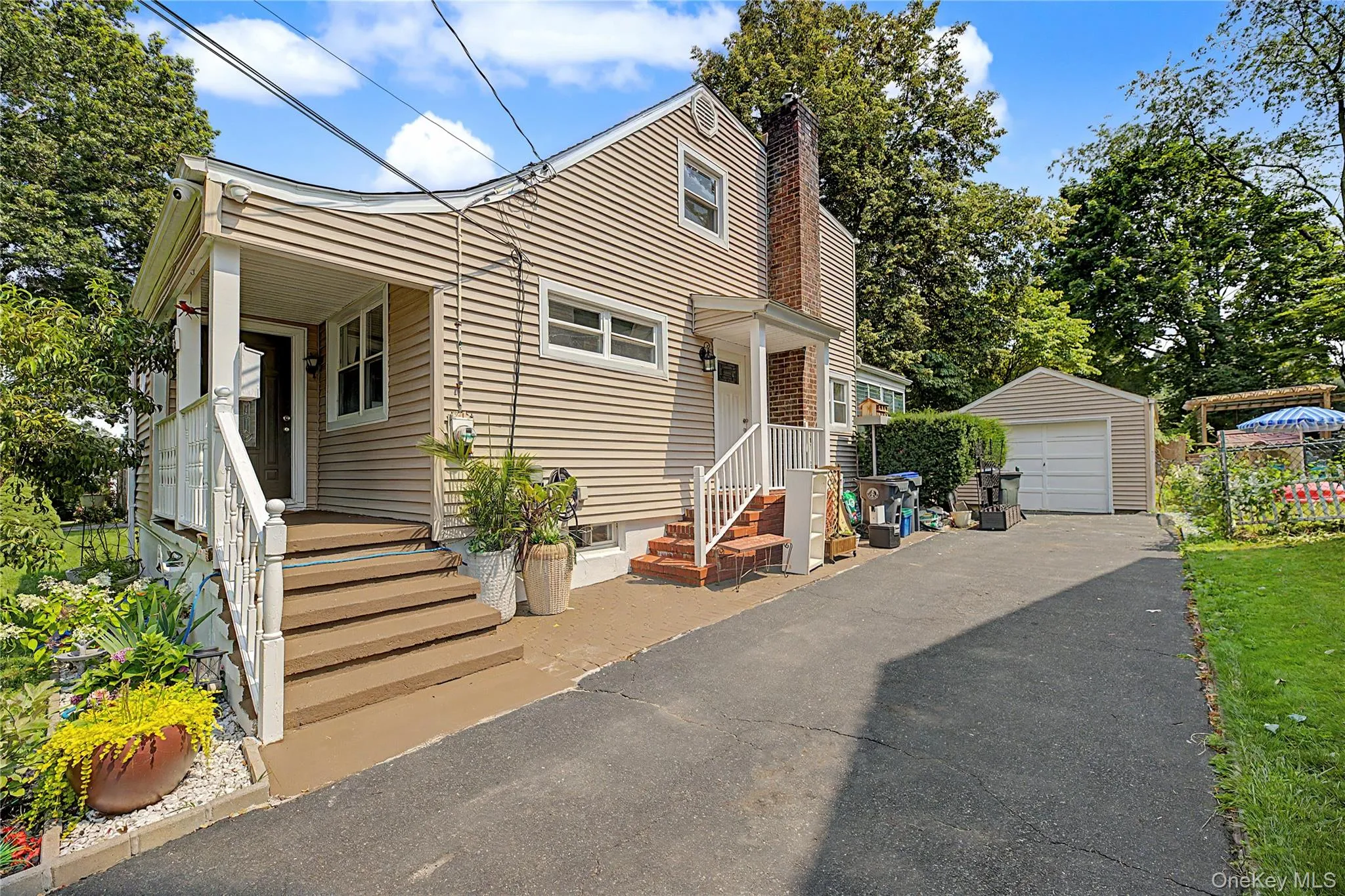12 Saratoga Road, Greenburgh, NY, 4 Bedrooms Bedrooms, 8 Rooms Rooms,3 BathroomsBathrooms,Residential,For Rent,Saratoga,0,1032592 12 Saratoga Road, Greenburgh, NY, 4 Bedrooms Bedrooms, 8 Rooms Rooms,3 BathroomsBathrooms,Residential,For Rent,Saratoga,0,1032592