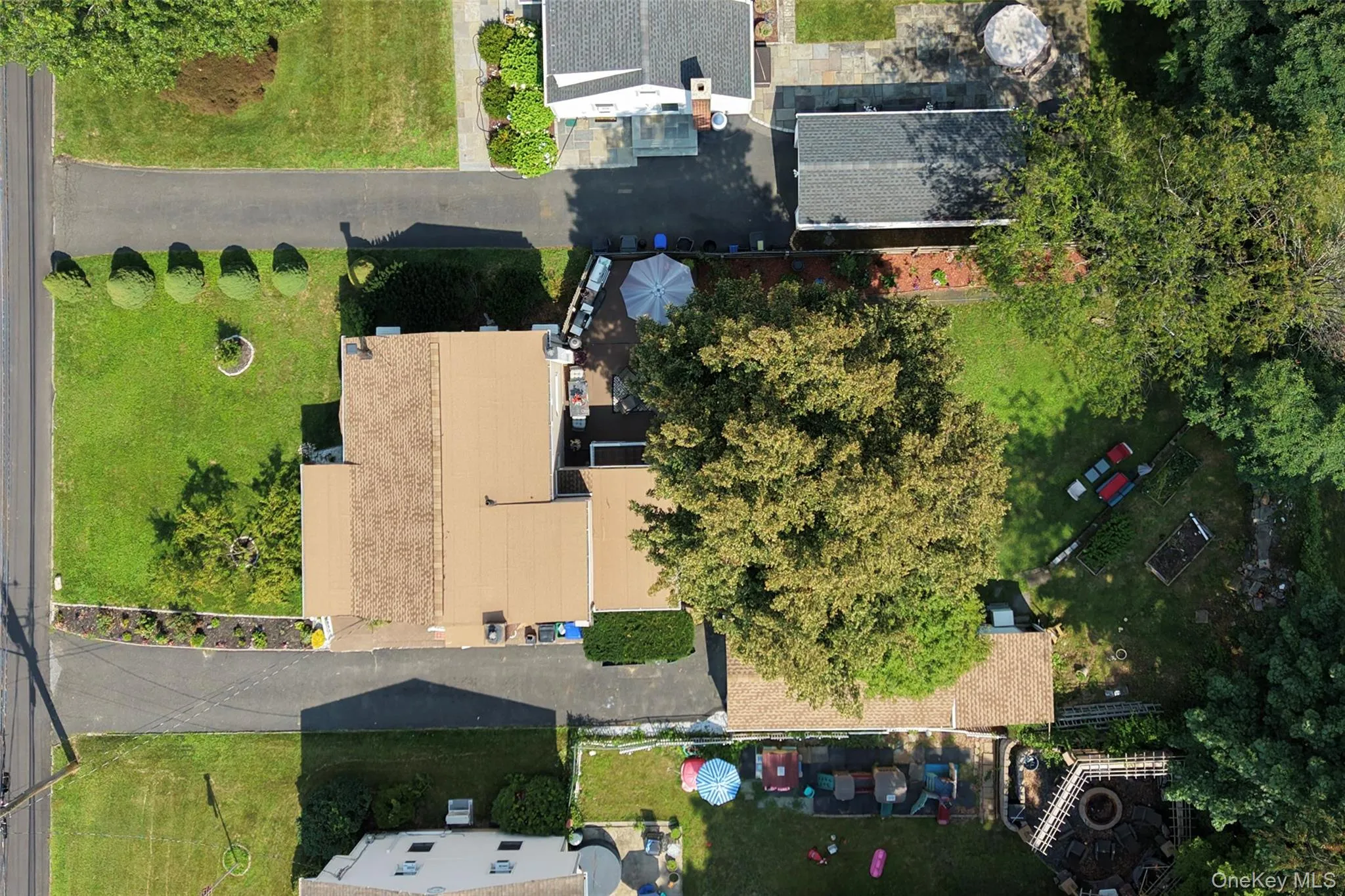 12 Saratoga Road, Greenburgh, NY, 4 Bedrooms Bedrooms, 8 Rooms Rooms,3 BathroomsBathrooms,Residential,For Rent,Saratoga,0,1032592 12 Saratoga Road, Greenburgh, NY, 4 Bedrooms Bedrooms, 8 Rooms Rooms,3 BathroomsBathrooms,Residential,For Rent,Saratoga,0,1032592