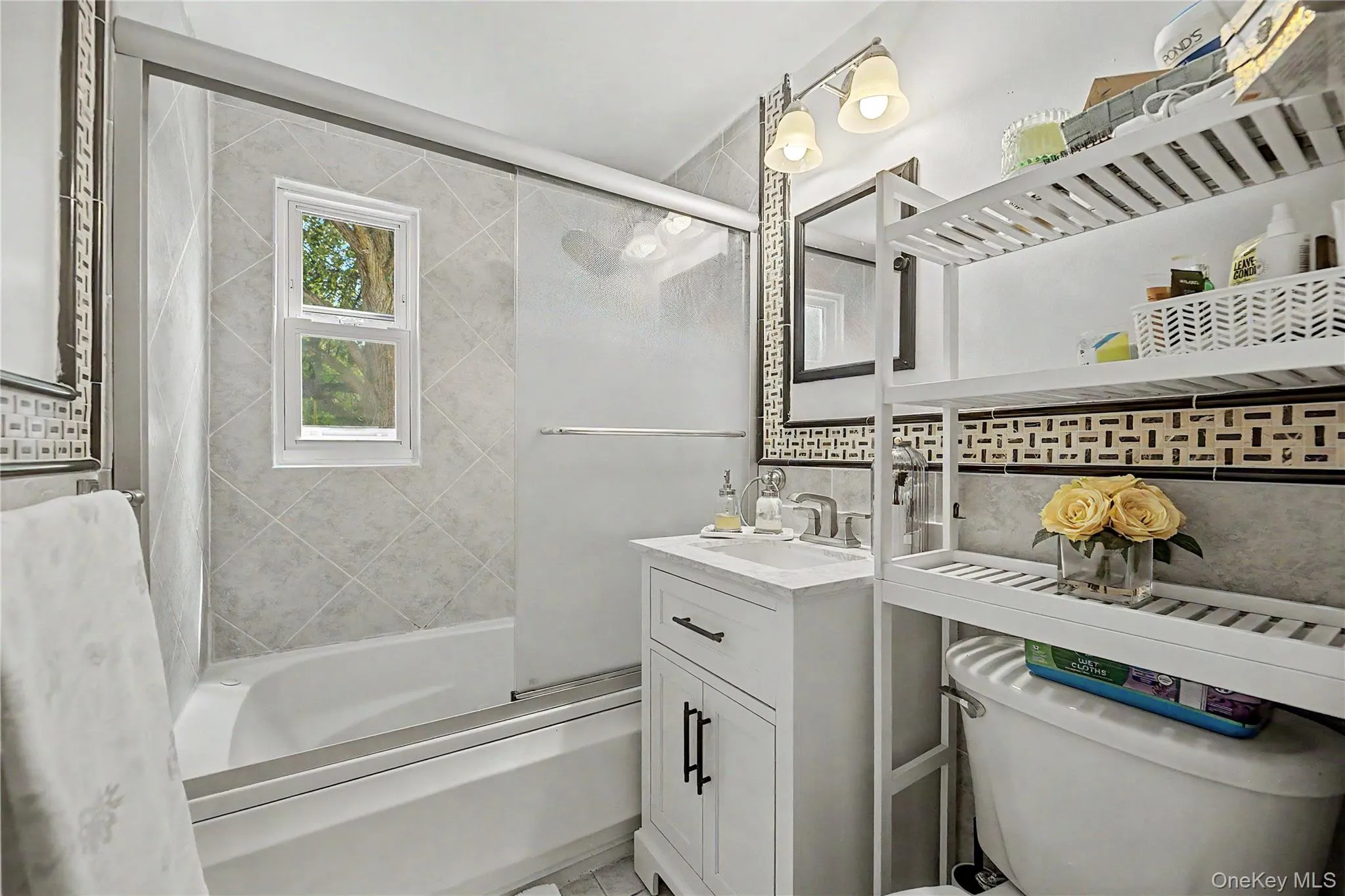12 Saratoga Road, Greenburgh, NY, 4 Bedrooms Bedrooms, 8 Rooms Rooms,3 BathroomsBathrooms,Residential,For Rent,Saratoga,0,1032592 12 Saratoga Road, Greenburgh, NY, 4 Bedrooms Bedrooms, 8 Rooms Rooms,3 BathroomsBathrooms,Residential,For Rent,Saratoga,0,1032592