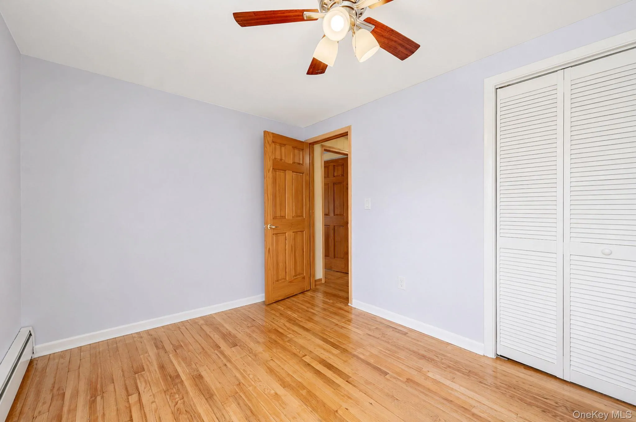 BR 4, HW Floors BR 4, HW Floors
