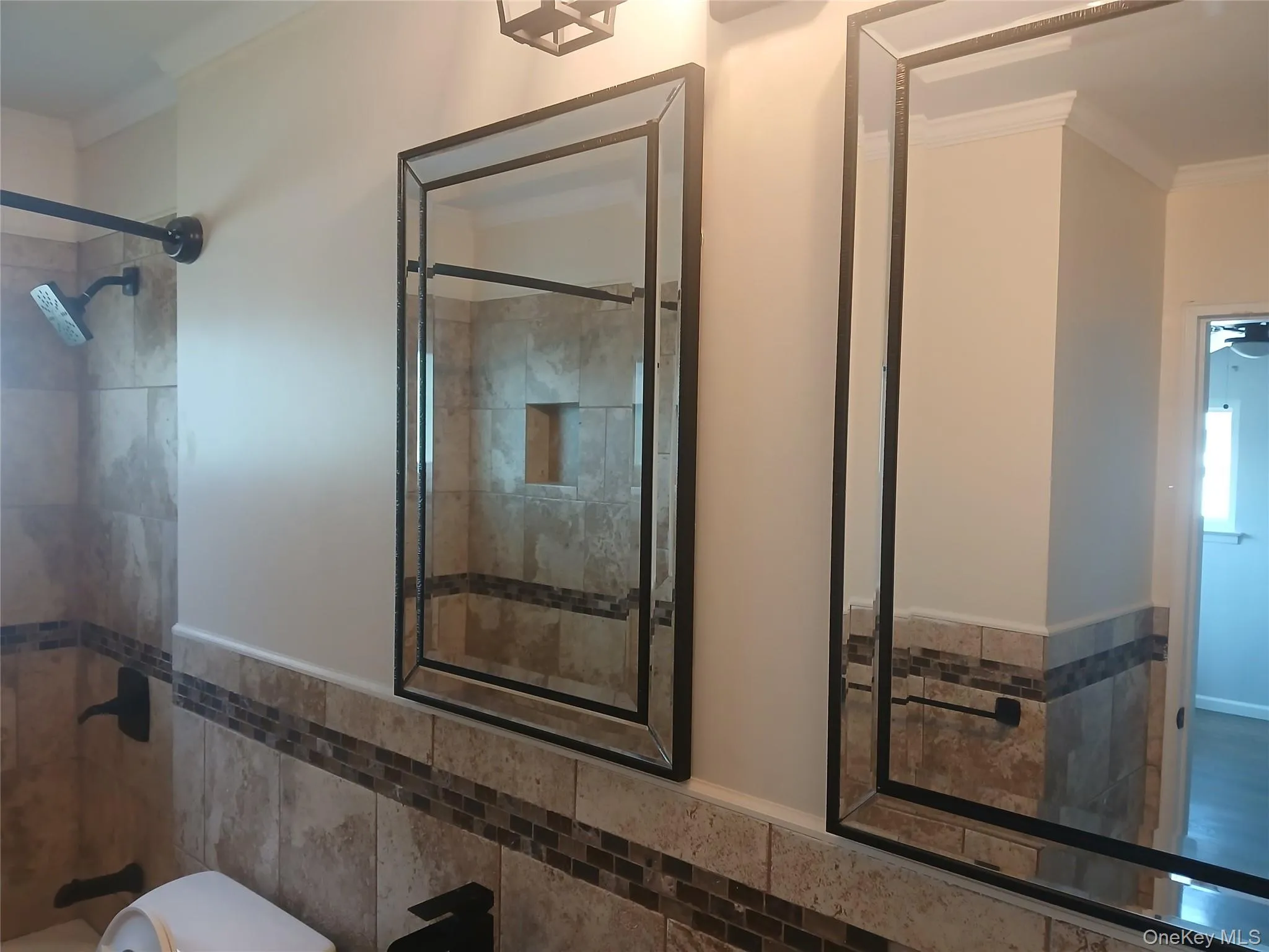 807 Iris Place, Hempstead, NY, 4 Bedrooms Bedrooms, 9 Rooms Rooms,2 BathroomsBathrooms,Residential,For Rent,Iris,0,1032601 807 Iris Place, Hempstead, NY, 4 Bedrooms Bedrooms, 9 Rooms Rooms,2 BathroomsBathrooms,Residential,For Rent,Iris,0,1032601