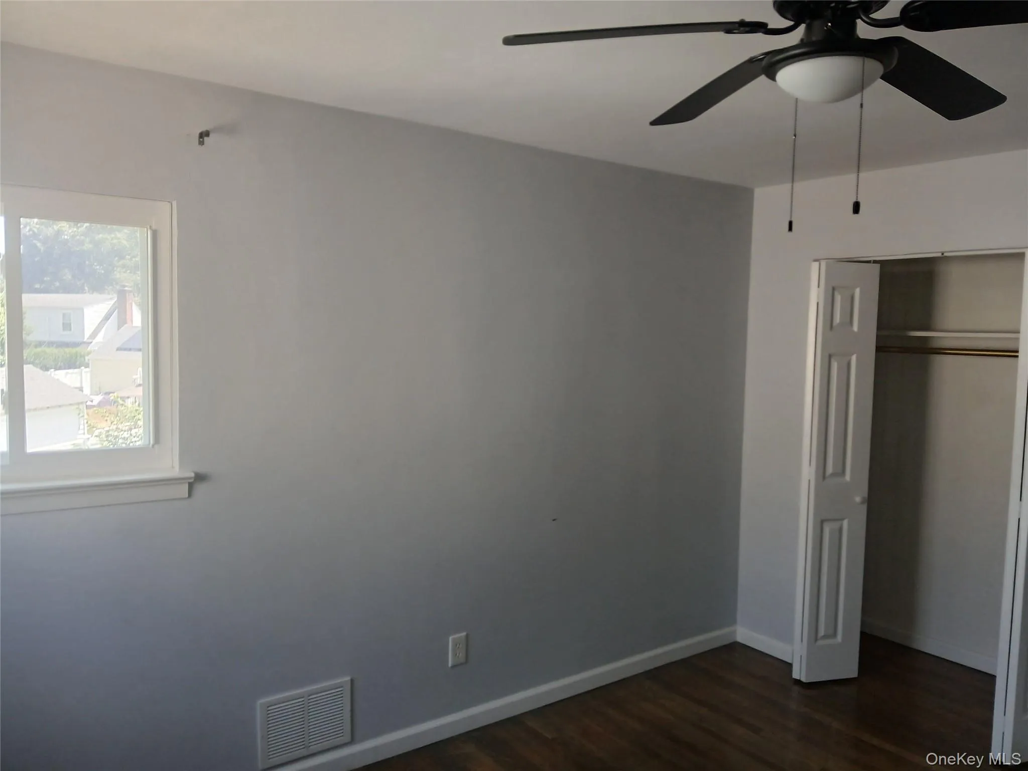 807 Iris Place, Hempstead, NY, 4 Bedrooms Bedrooms, 9 Rooms Rooms,2 BathroomsBathrooms,Residential,For Rent,Iris,0,1032601 807 Iris Place, Hempstead, NY, 4 Bedrooms Bedrooms, 9 Rooms Rooms,2 BathroomsBathrooms,Residential,For Rent,Iris,0,1032601