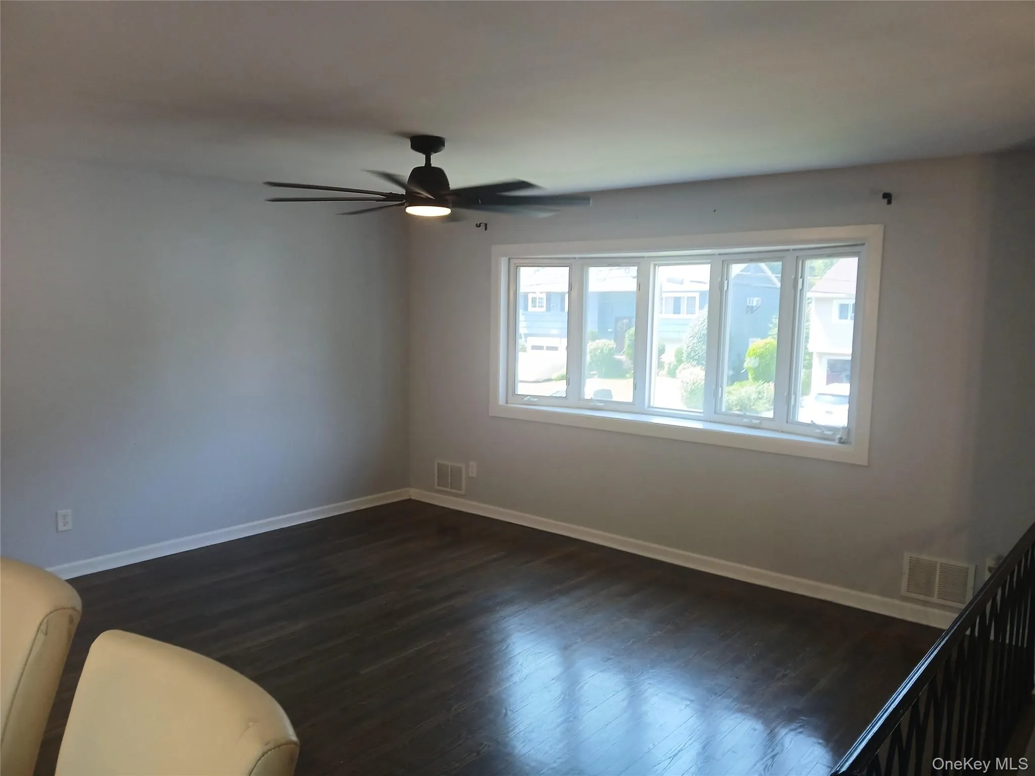 807 Iris Place, Hempstead, NY, 4 Bedrooms Bedrooms, 9 Rooms Rooms,2 BathroomsBathrooms,Residential,For Rent,Iris,0,1032601 807 Iris Place, Hempstead, NY, 4 Bedrooms Bedrooms, 9 Rooms Rooms,2 BathroomsBathrooms,Residential,For Rent,Iris,0,1032601