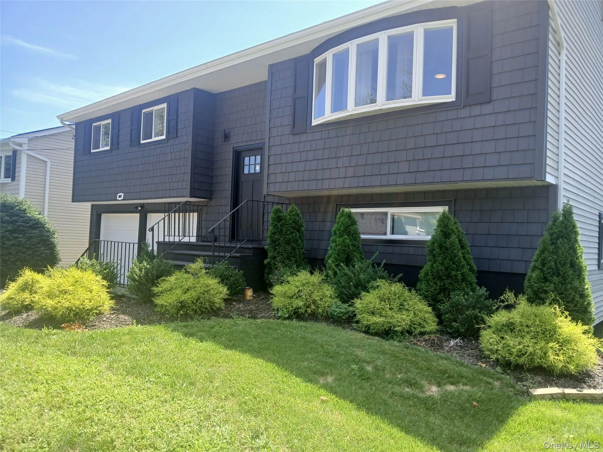 807 Iris Place, Hempstead, NY, 4 Bedrooms Bedrooms, 9 Rooms Rooms,2 BathroomsBathrooms,Residential,For Rent,Iris,0,1032601 807 Iris Place, Hempstead, NY, 4 Bedrooms Bedrooms, 9 Rooms Rooms,2 BathroomsBathrooms,Residential,For Rent,Iris,0,1032601