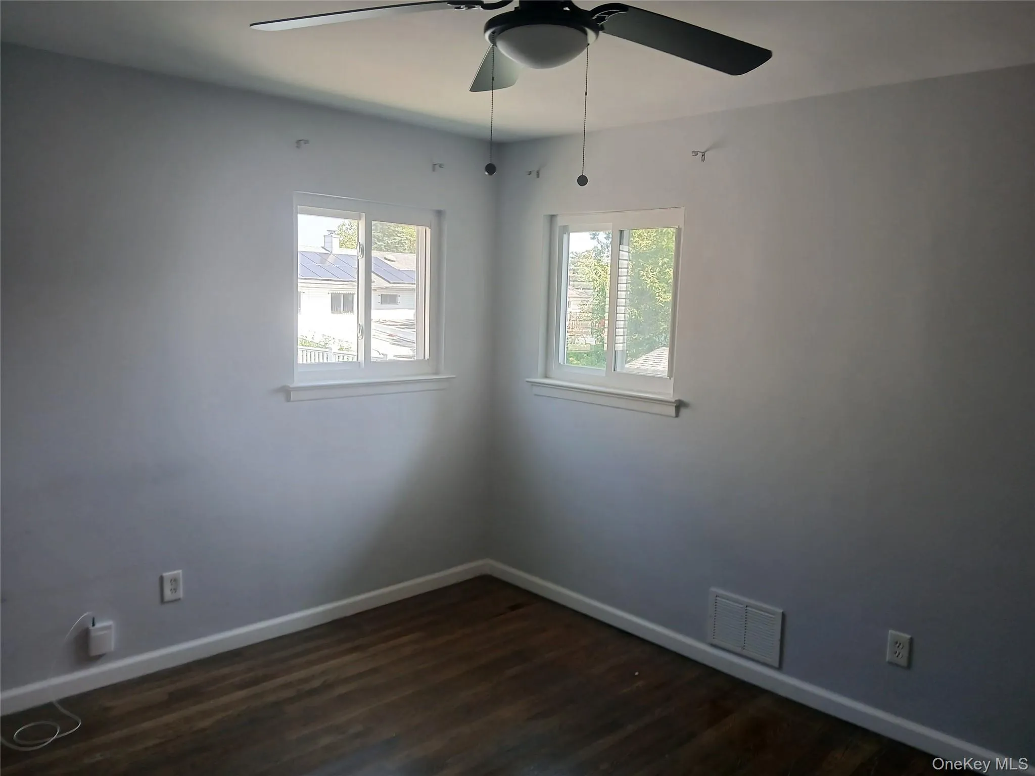 807 Iris Place, Hempstead, NY, 4 Bedrooms Bedrooms, 9 Rooms Rooms,2 BathroomsBathrooms,Residential,For Rent,Iris,0,1032601 807 Iris Place, Hempstead, NY, 4 Bedrooms Bedrooms, 9 Rooms Rooms,2 BathroomsBathrooms,Residential,For Rent,Iris,0,1032601