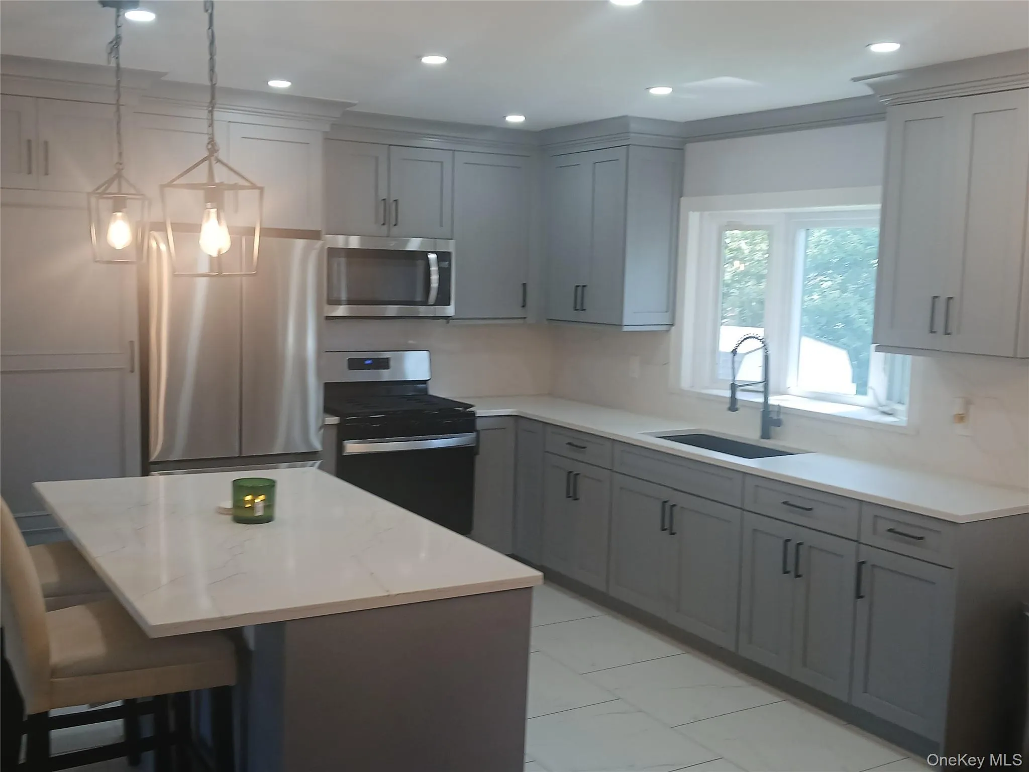 807 Iris Place, Hempstead, NY, 4 Bedrooms Bedrooms, 9 Rooms Rooms,2 BathroomsBathrooms,Residential,For Rent,Iris,0,1032601 807 Iris Place, Hempstead, NY, 4 Bedrooms Bedrooms, 9 Rooms Rooms,2 BathroomsBathrooms,Residential,For Rent,Iris,0,1032601