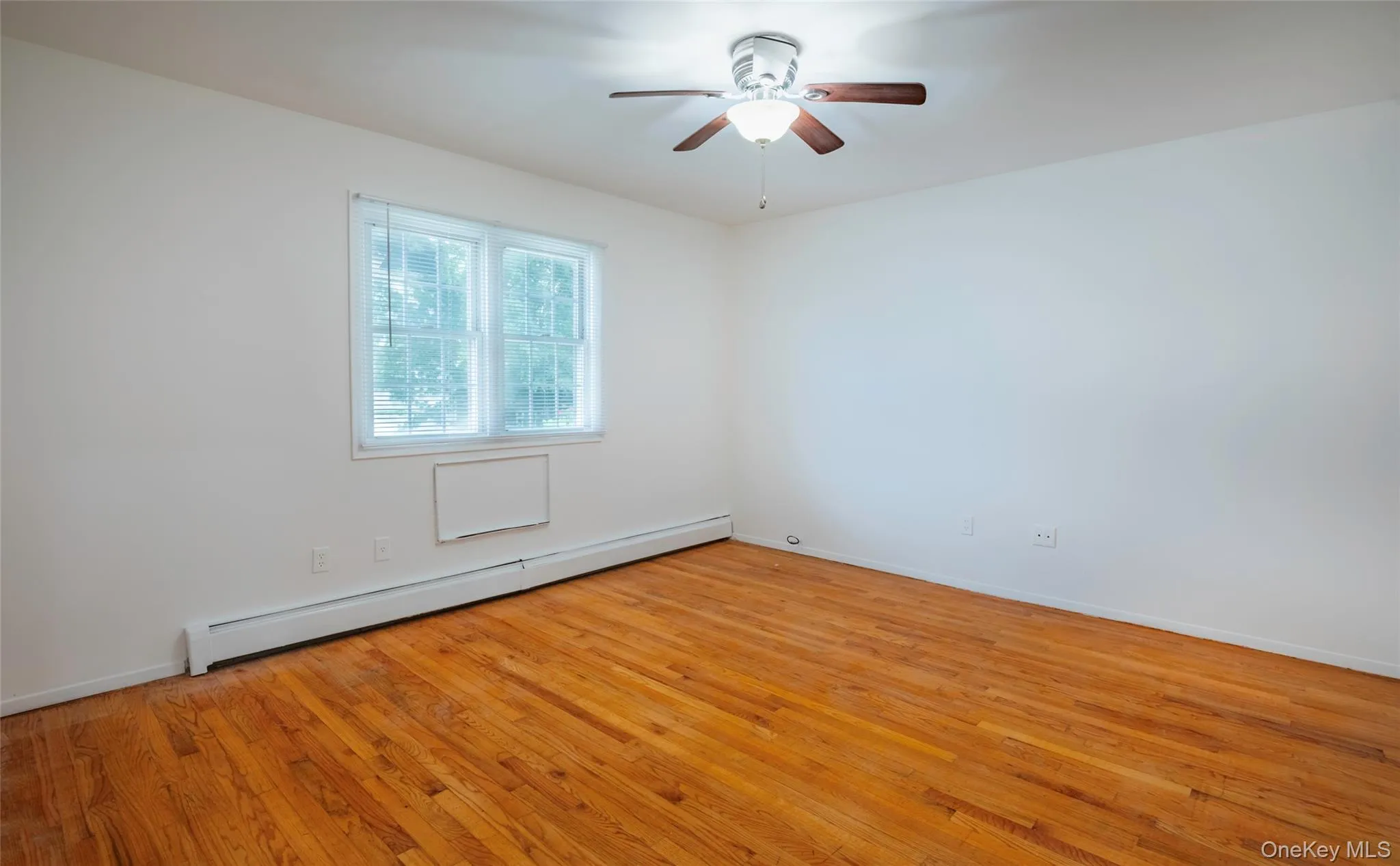 68-07 50th Avenue, New York, NY, 2 Bedrooms Bedrooms, 5 Rooms Rooms,1 BathroomBathrooms,Residential Lease,For Rent,50th,0,1032602 68-07 50th Avenue, New York, NY, 2 Bedrooms Bedrooms, 5 Rooms Rooms,1 BathroomBathrooms,Residential Lease,For Rent,50th,0,1032602