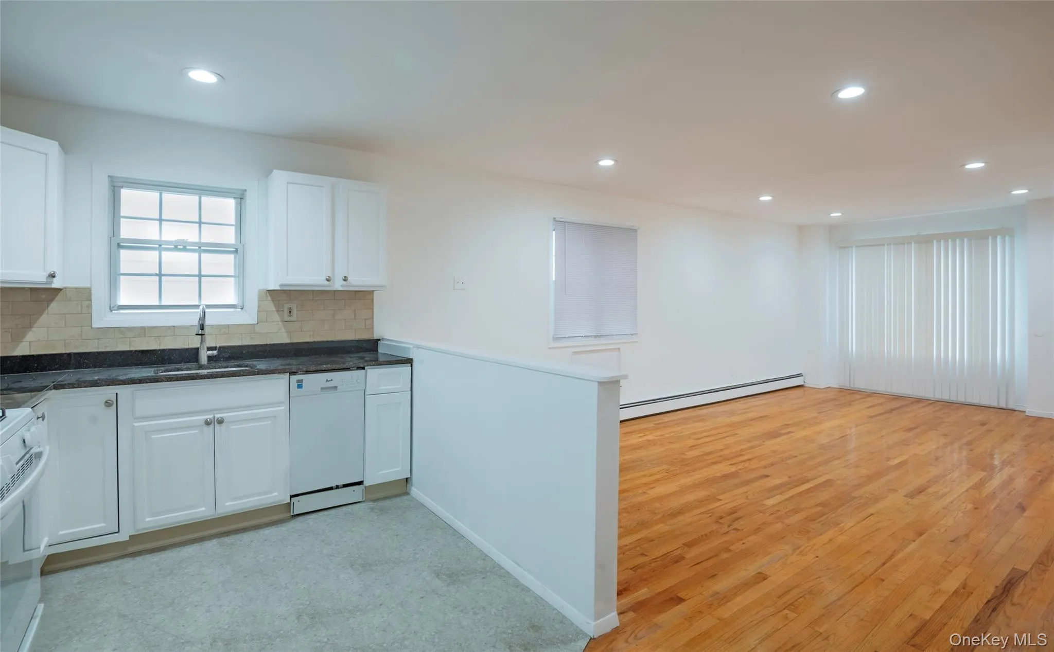 68-07 50th Avenue, New York, NY, 2 Bedrooms Bedrooms, 5 Rooms Rooms,1 BathroomBathrooms,Residential Lease,For Rent,50th,0,1032602 68-07 50th Avenue, New York, NY, 2 Bedrooms Bedrooms, 5 Rooms Rooms,1 BathroomBathrooms,Residential Lease,For Rent,50th,0,1032602