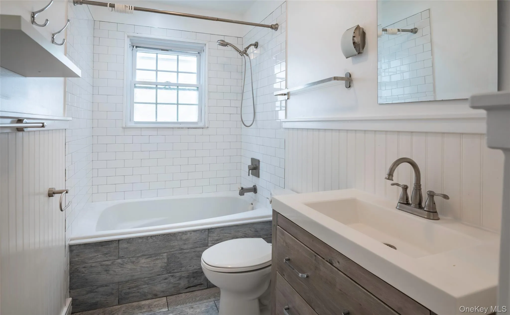 68-07 50th Avenue, New York, NY, 2 Bedrooms Bedrooms, 5 Rooms Rooms,1 BathroomBathrooms,Residential Lease,For Rent,50th,0,1032602 68-07 50th Avenue, New York, NY, 2 Bedrooms Bedrooms, 5 Rooms Rooms,1 BathroomBathrooms,Residential Lease,For Rent,50th,0,1032602