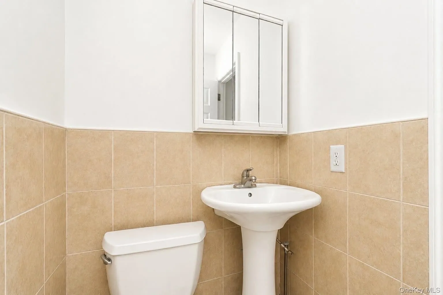 1410 52nd Street, New York, NY, 5 Bedrooms Bedrooms, 11 Rooms Rooms,3 BathroomsBathrooms,Residential,For Rent,52nd,0,1032603 1410 52nd Street, New York, NY, 5 Bedrooms Bedrooms, 11 Rooms Rooms,3 BathroomsBathrooms,Residential,For Rent,52nd,0,1032603
