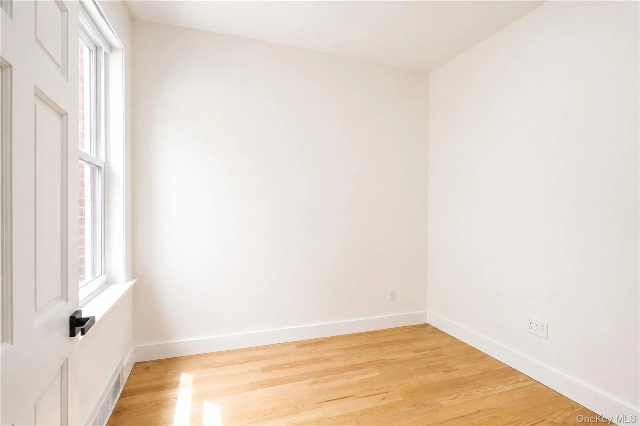 1410 52nd Street, New York, NY, 5 Bedrooms Bedrooms, 11 Rooms Rooms,3 BathroomsBathrooms,Residential,For Rent,52nd,0,1032603 1410 52nd Street, New York, NY, 5 Bedrooms Bedrooms, 11 Rooms Rooms,3 BathroomsBathrooms,Residential,For Rent,52nd,0,1032603
