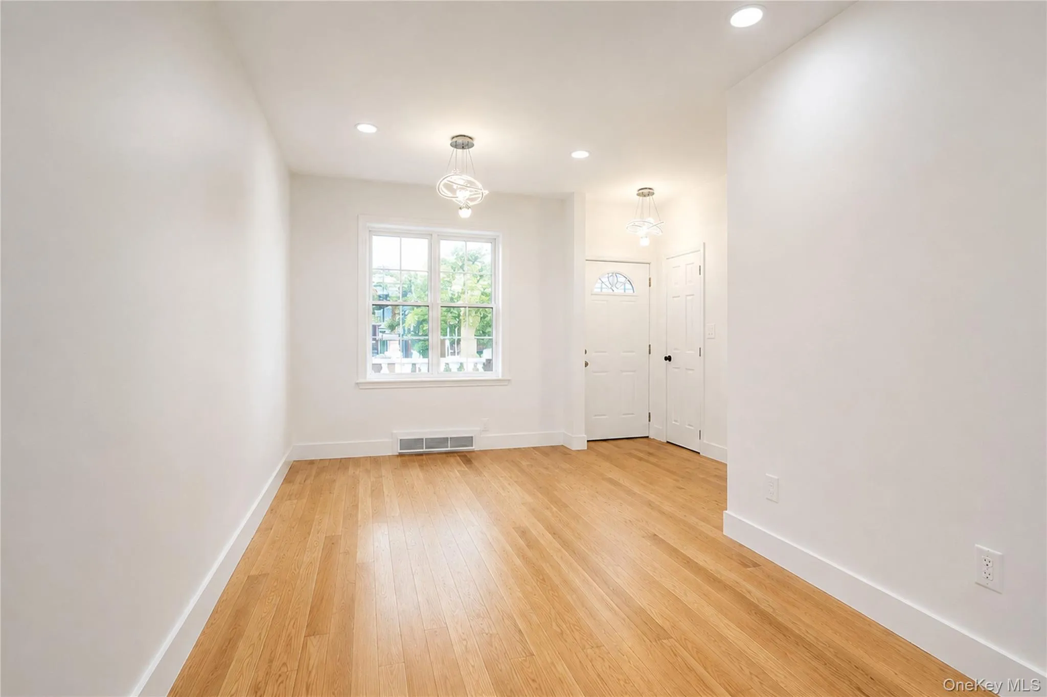 1410 52nd Street, New York, NY, 5 Bedrooms Bedrooms, 11 Rooms Rooms,3 BathroomsBathrooms,Residential,For Rent,52nd,0,1032603 1410 52nd Street, New York, NY, 5 Bedrooms Bedrooms, 11 Rooms Rooms,3 BathroomsBathrooms,Residential,For Rent,52nd,0,1032603
