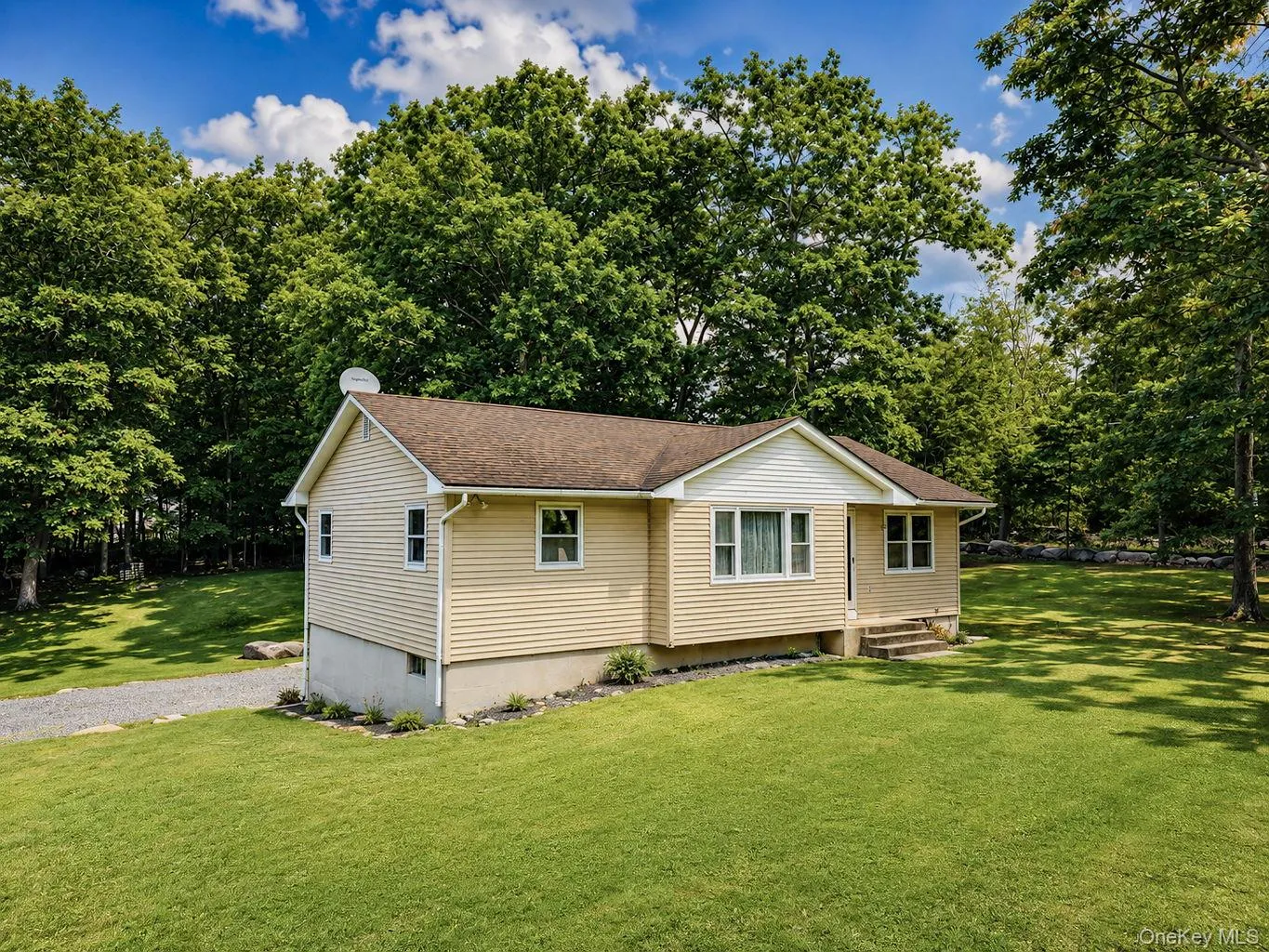 120 Basel Road, Shawangunk, NY, 3 Bedrooms Bedrooms, 7 Rooms Rooms,1 BathroomBathrooms,Residential,For Rent,Basel,0,1032604 120 Basel Road, Shawangunk, NY, 3 Bedrooms Bedrooms, 7 Rooms Rooms,1 BathroomBathrooms,Residential,For Rent,Basel,0,1032604
