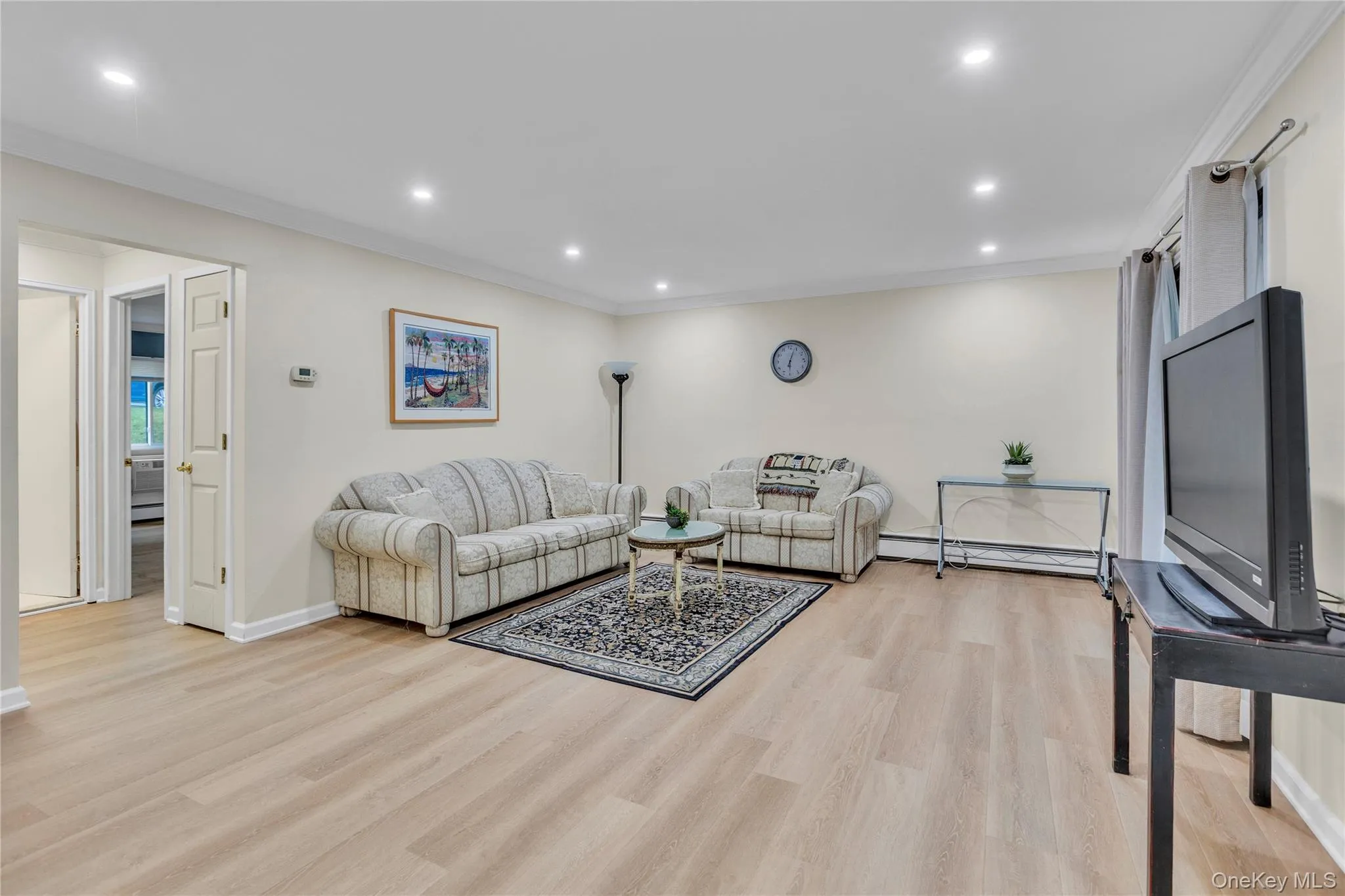 45 Richmond Boulevard, Islip, NY, 2 Bedrooms Bedrooms, 5 Rooms Rooms,1 BathroomBathrooms,Residential,For Rent,Richmond,0,1032606 45 Richmond Boulevard, Islip, NY, 2 Bedrooms Bedrooms, 5 Rooms Rooms,1 BathroomBathrooms,Residential,For Rent,Richmond,0,1032606