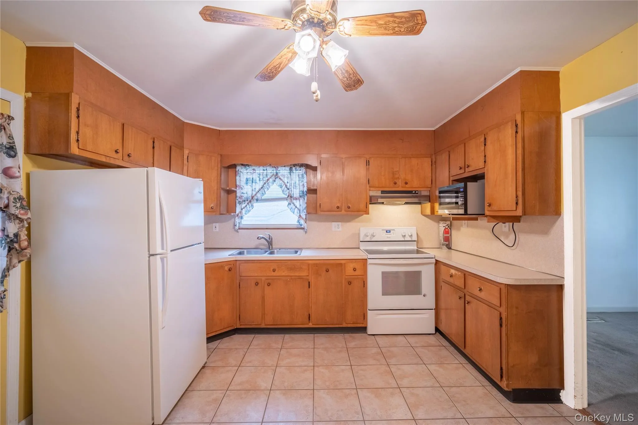 32 Peter Cooper Drive, Poughkeepsie (town), NY, 3 Bedrooms Bedrooms, 6 Rooms Rooms,1 BathroomBathrooms,Residential,For Rent,Peter Cooper,0,1032608 32 Peter Cooper Drive, Poughkeepsie (town), NY, 3 Bedrooms Bedrooms, 6 Rooms Rooms,1 BathroomBathrooms,Residential,For Rent,Peter Cooper,0,1032608