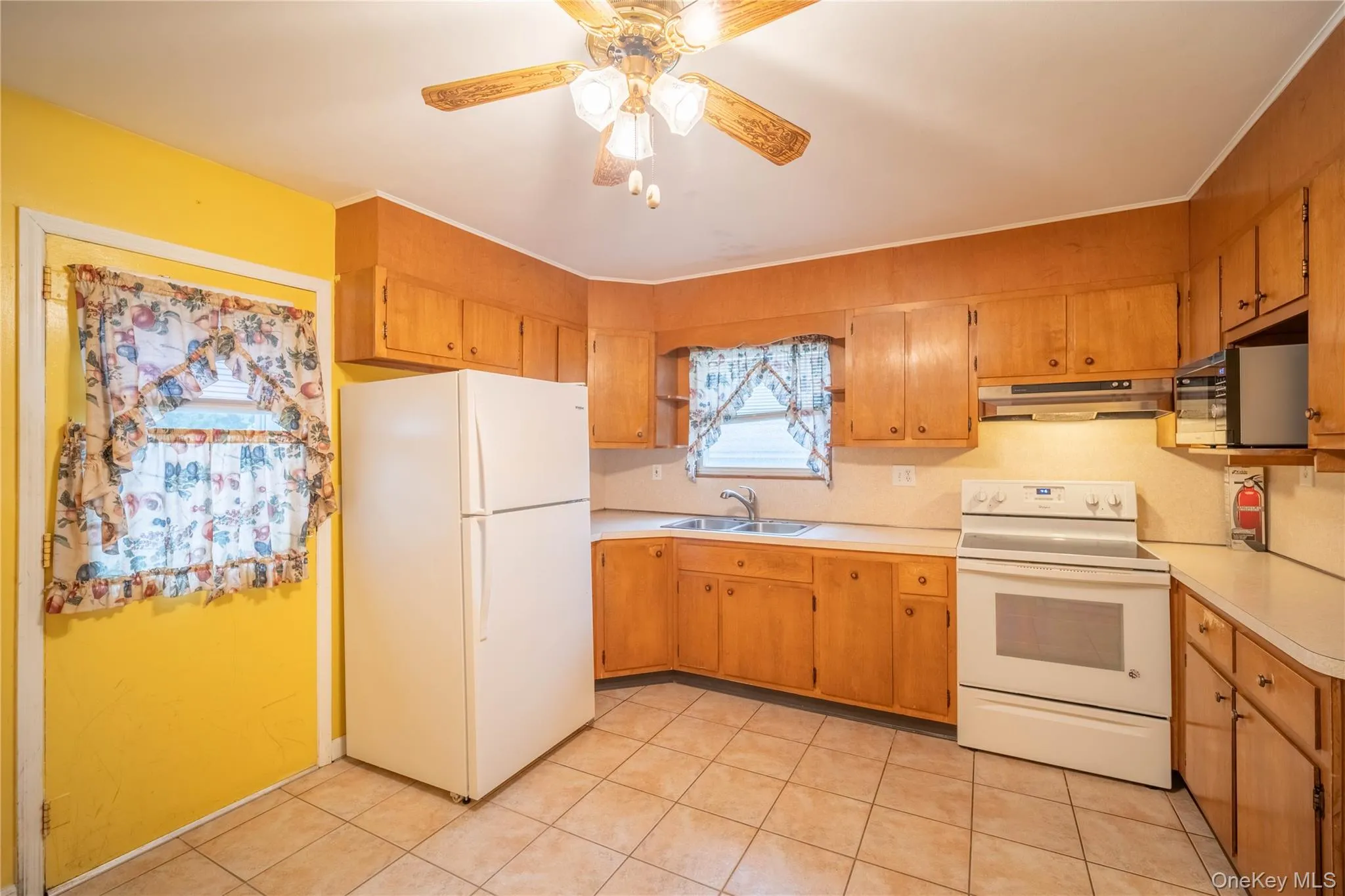 32 Peter Cooper Drive, Poughkeepsie (town), NY, 3 Bedrooms Bedrooms, 6 Rooms Rooms,1 BathroomBathrooms,Residential,For Rent,Peter Cooper,0,1032608 32 Peter Cooper Drive, Poughkeepsie (town), NY, 3 Bedrooms Bedrooms, 6 Rooms Rooms,1 BathroomBathrooms,Residential,For Rent,Peter Cooper,0,1032608