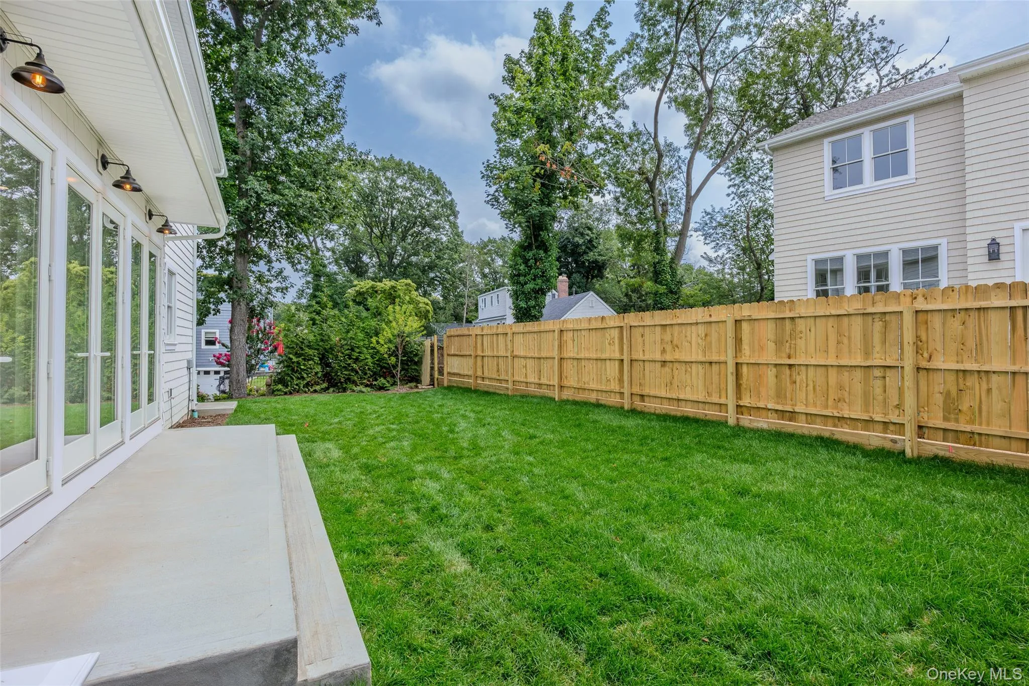 28 Alsace Place, Huntington, NY, 4 Bedrooms Bedrooms, 8 Rooms Rooms,2 BathroomsBathrooms,Residential,For Rent,Alsace,0,1032611 28 Alsace Place, Huntington, NY, 4 Bedrooms Bedrooms, 8 Rooms Rooms,2 BathroomsBathrooms,Residential,For Rent,Alsace,0,1032611