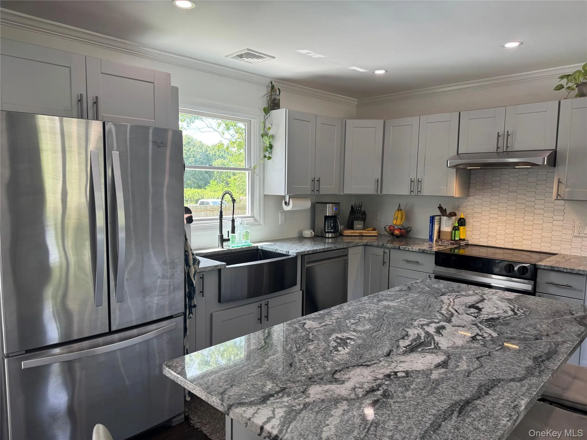 24 Miller Avenue, Brookhaven, NY, 3 Bedrooms Bedrooms, 6 Rooms Rooms,2 BathroomsBathrooms,Residential,For Rent,Miller,0,1032615 24 Miller Avenue, Brookhaven, NY, 3 Bedrooms Bedrooms, 6 Rooms Rooms,2 BathroomsBathrooms,Residential,For Rent,Miller,0,1032615