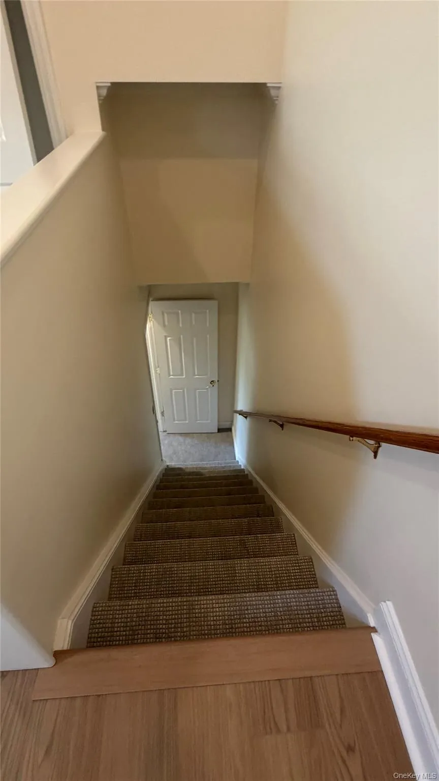 63 Harding Avenue, White Plains, NY, 2 Bedrooms Bedrooms, 4 Rooms Rooms,1 BathroomBathrooms,Residential Lease,For Rent,Harding,0,1032616 63 Harding Avenue, White Plains, NY, 2 Bedrooms Bedrooms, 4 Rooms Rooms,1 BathroomBathrooms,Residential Lease,For Rent,Harding,0,1032616
