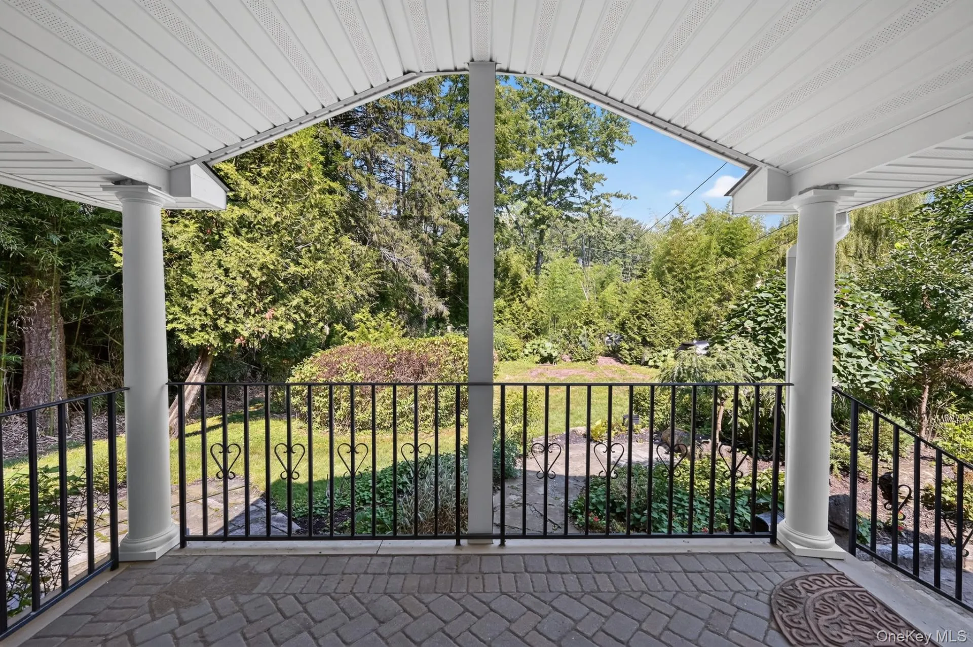 857 Western Highway, Orangetown, NY, 5 Bedrooms Bedrooms, 7 Rooms Rooms,4 BathroomsBathrooms,Residential,For Rent,Western,0,1032617 857 Western Highway, Orangetown, NY, 5 Bedrooms Bedrooms, 7 Rooms Rooms,4 BathroomsBathrooms,Residential,For Rent,Western,0,1032617