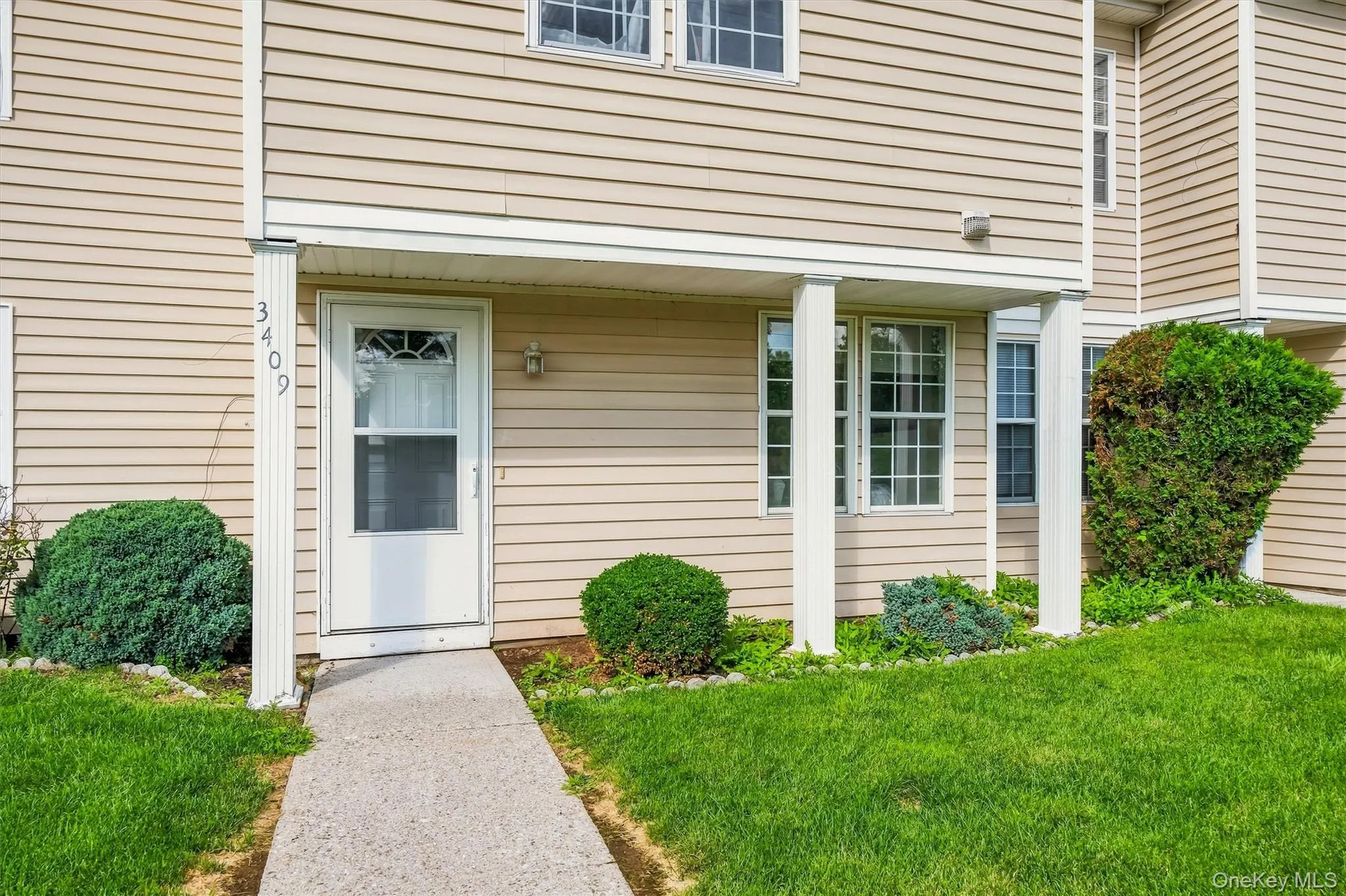 3409 Whispering Hills, Chester Town, NY, 3 Bedrooms Bedrooms, 5 Rooms Rooms,2 BathroomsBathrooms,Residential,For Rent,Whispering,0,1032618 3409 Whispering Hills, Chester Town, NY, 3 Bedrooms Bedrooms, 5 Rooms Rooms,2 BathroomsBathrooms,Residential,For Rent,Whispering,0,1032618