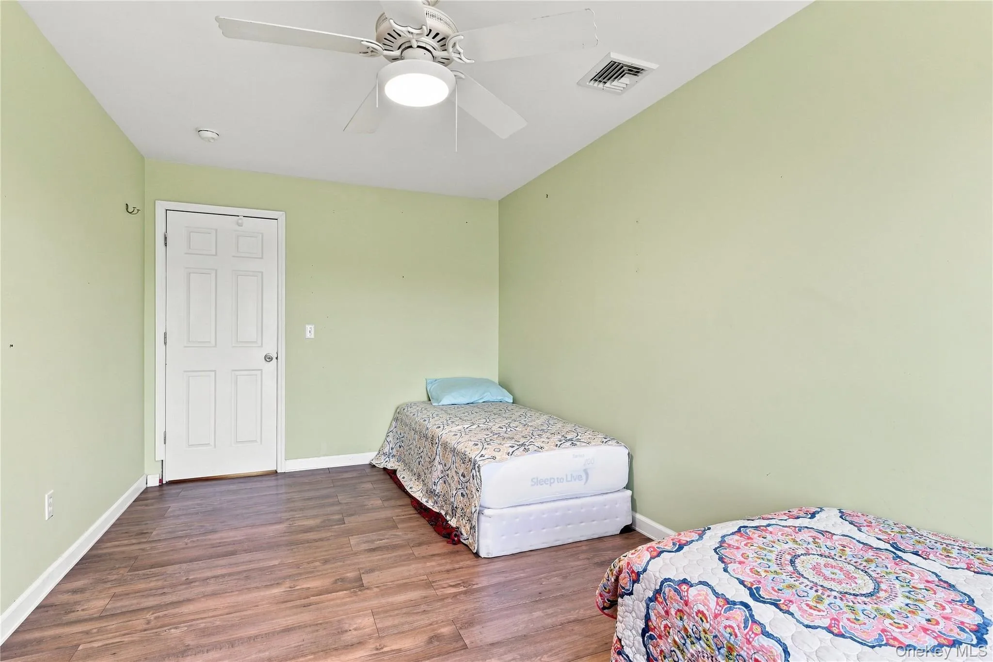 94 Mearns Avenue, Highlands, NY, 5 Bedrooms Bedrooms, 12 Rooms Rooms,3 BathroomsBathrooms,Residential,For Rent,Mearns,0,1032620 94 Mearns Avenue, Highlands, NY, 5 Bedrooms Bedrooms, 12 Rooms Rooms,3 BathroomsBathrooms,Residential,For Rent,Mearns,0,1032620
