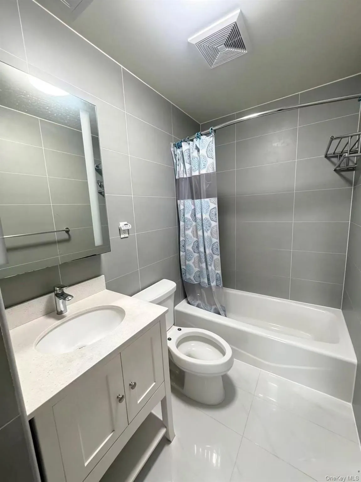 10850 Roosevelt Avenue, New York, NY, 2 Bedrooms Bedrooms, 5 Rooms Rooms,2 BathroomsBathrooms,Residential Lease,For Rent,Roosevelt,0,1032623 10850 Roosevelt Avenue, New York, NY, 2 Bedrooms Bedrooms, 5 Rooms Rooms,2 BathroomsBathrooms,Residential Lease,For Rent,Roosevelt,0,1032623