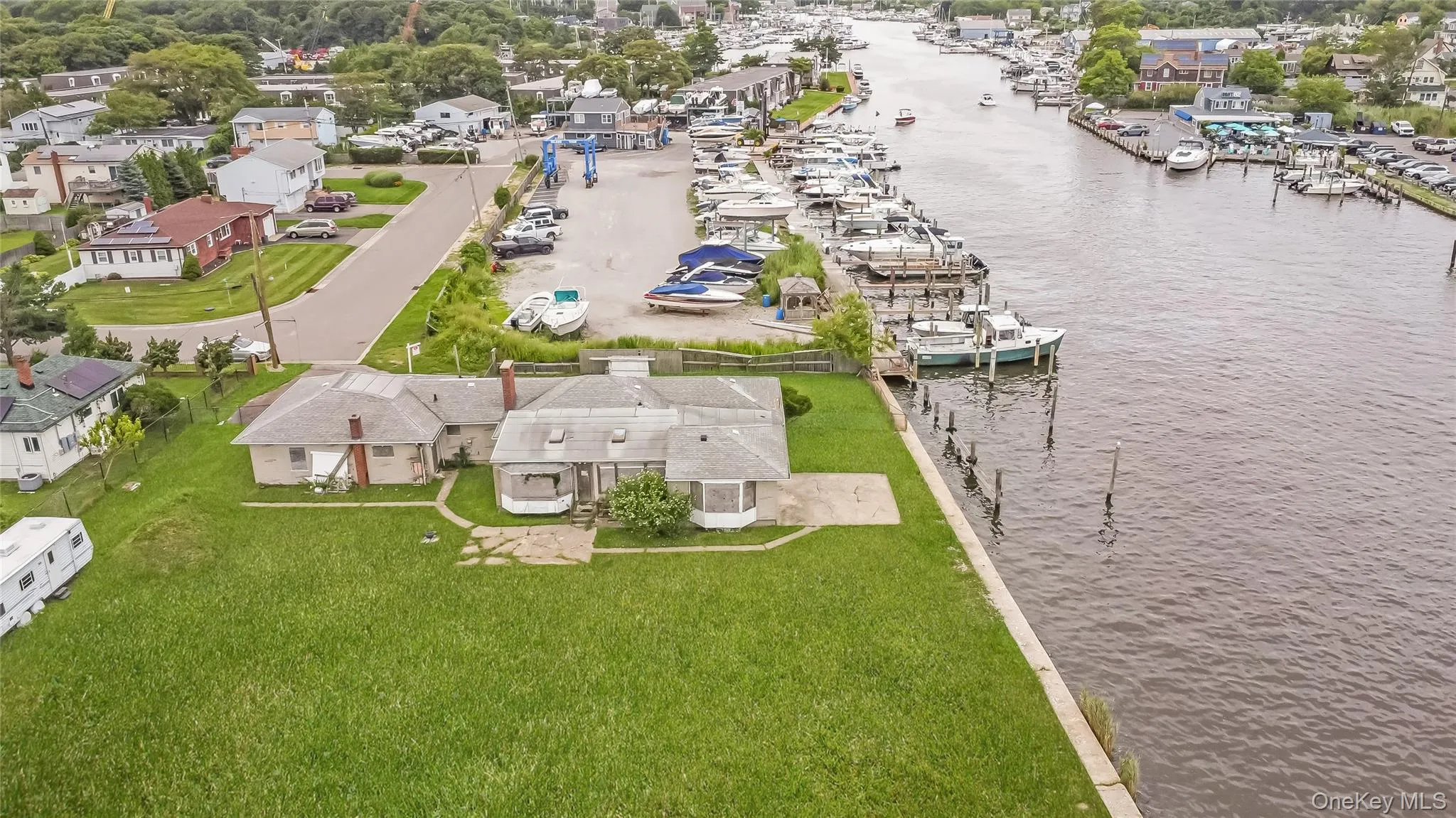 84 Sunset Lane, Brookhaven, NY, 3 Bedrooms Bedrooms, 8 Rooms Rooms,2 BathroomsBathrooms,Residential,For Rent,Sunset,0,1032628 84 Sunset Lane, Brookhaven, NY, 3 Bedrooms Bedrooms, 8 Rooms Rooms,2 BathroomsBathrooms,Residential,For Rent,Sunset,0,1032628