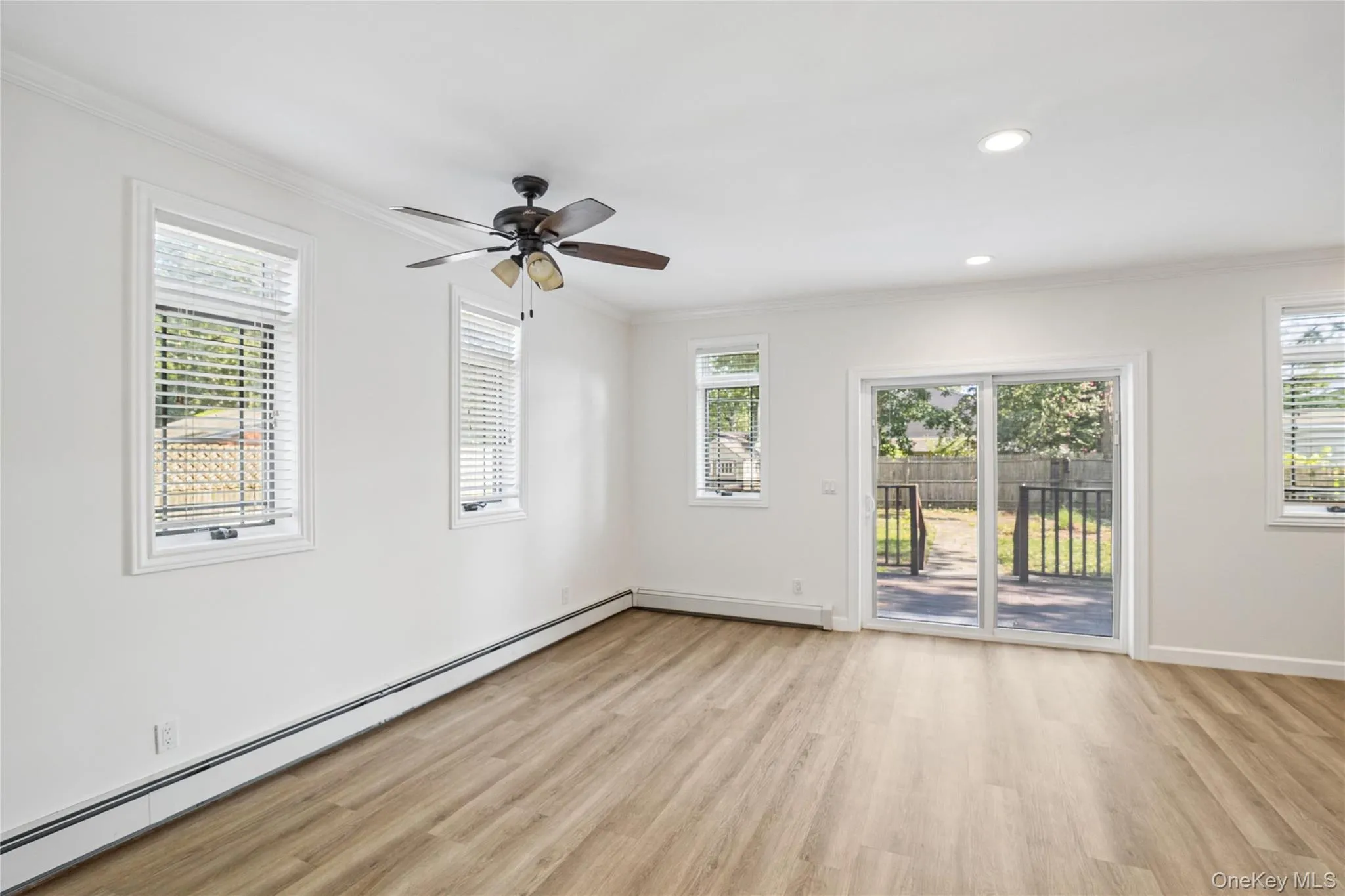 44 Ridgedale Avenue, Brookhaven, NY, 3 Bedrooms Bedrooms, 6 Rooms Rooms,2 BathroomsBathrooms,Residential,For Rent,Ridgedale,0,1032629 44 Ridgedale Avenue, Brookhaven, NY, 3 Bedrooms Bedrooms, 6 Rooms Rooms,2 BathroomsBathrooms,Residential,For Rent,Ridgedale,0,1032629
