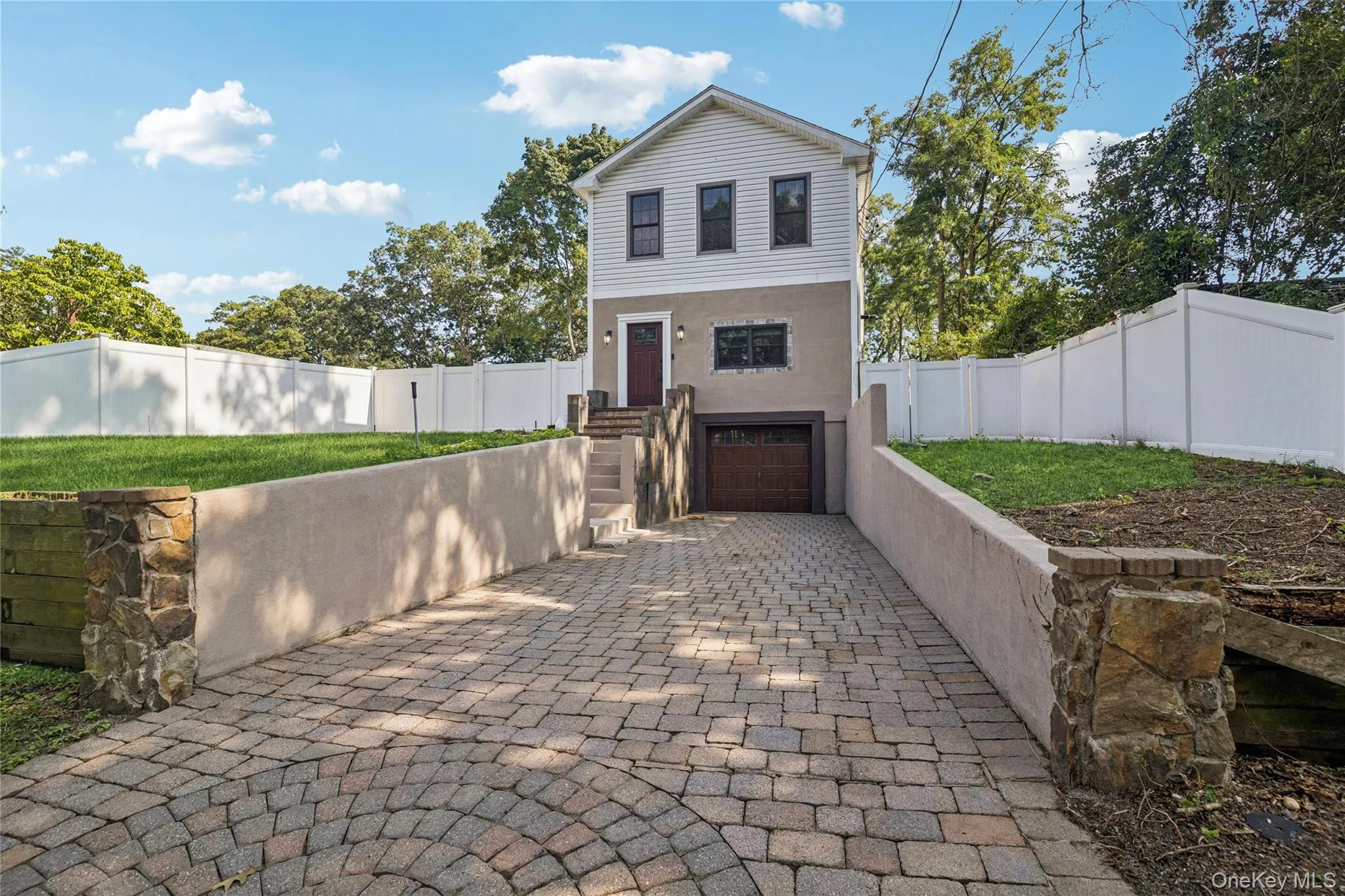 44 Ridgedale Avenue, Brookhaven, NY, 3 Bedrooms Bedrooms, 6 Rooms Rooms,2 BathroomsBathrooms,Residential,For Rent,Ridgedale,0,1032629 44 Ridgedale Avenue, Brookhaven, NY, 3 Bedrooms Bedrooms, 6 Rooms Rooms,2 BathroomsBathrooms,Residential,For Rent,Ridgedale,0,1032629