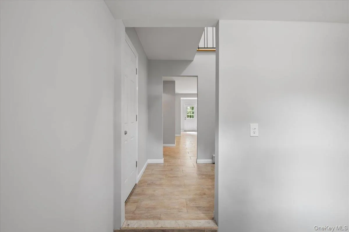 1241 Connetquot Avenue, Islip, NY, 5 Bedrooms Bedrooms, 8 Rooms Rooms,2 BathroomsBathrooms,Residential,For Rent,Connetquot,0,1032632 1241 Connetquot Avenue, Islip, NY, 5 Bedrooms Bedrooms, 8 Rooms Rooms,2 BathroomsBathrooms,Residential,For Rent,Connetquot,0,1032632