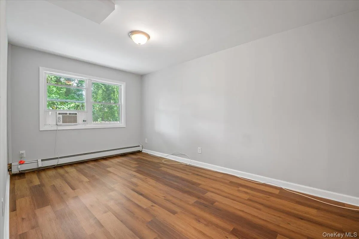1241 Connetquot Avenue, Islip, NY, 5 Bedrooms Bedrooms, 8 Rooms Rooms,2 BathroomsBathrooms,Residential,For Rent,Connetquot,0,1032632 1241 Connetquot Avenue, Islip, NY, 5 Bedrooms Bedrooms, 8 Rooms Rooms,2 BathroomsBathrooms,Residential,For Rent,Connetquot,0,1032632