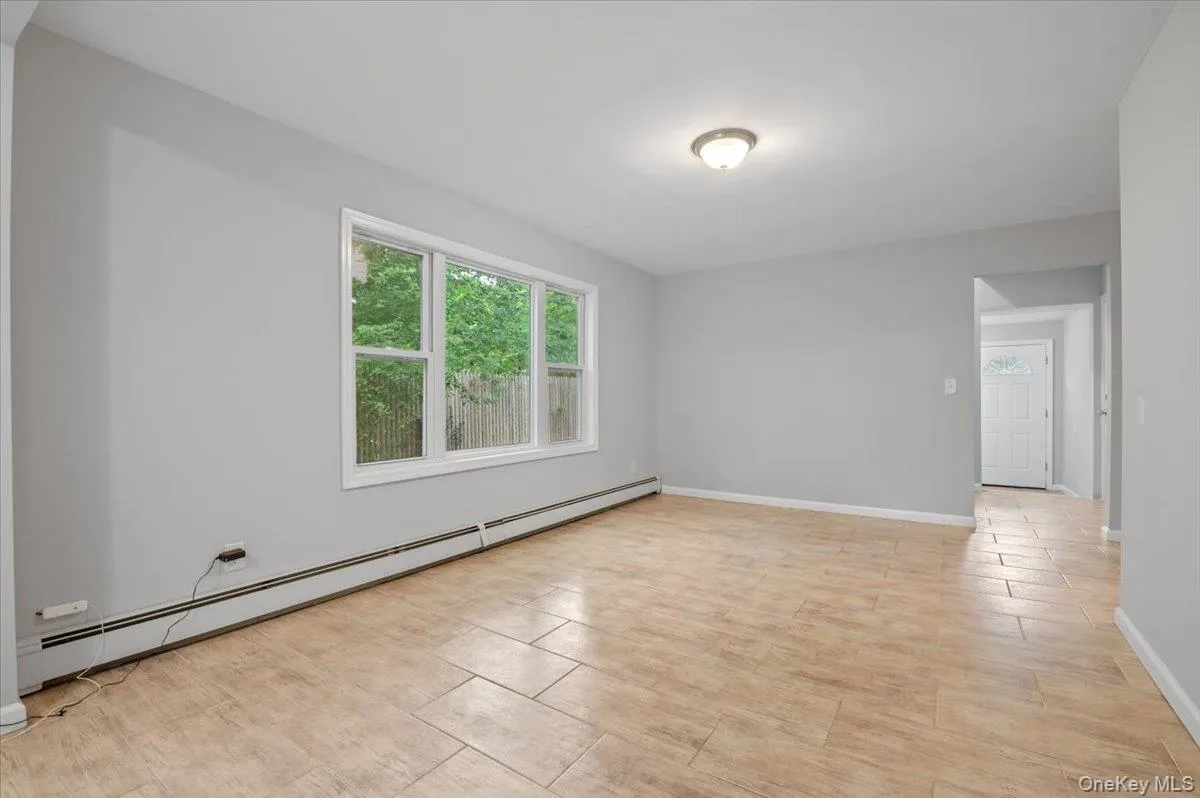 1241 Connetquot Avenue, Islip, NY, 5 Bedrooms Bedrooms, 8 Rooms Rooms,2 BathroomsBathrooms,Residential,For Rent,Connetquot,0,1032632 1241 Connetquot Avenue, Islip, NY, 5 Bedrooms Bedrooms, 8 Rooms Rooms,2 BathroomsBathrooms,Residential,For Rent,Connetquot,0,1032632