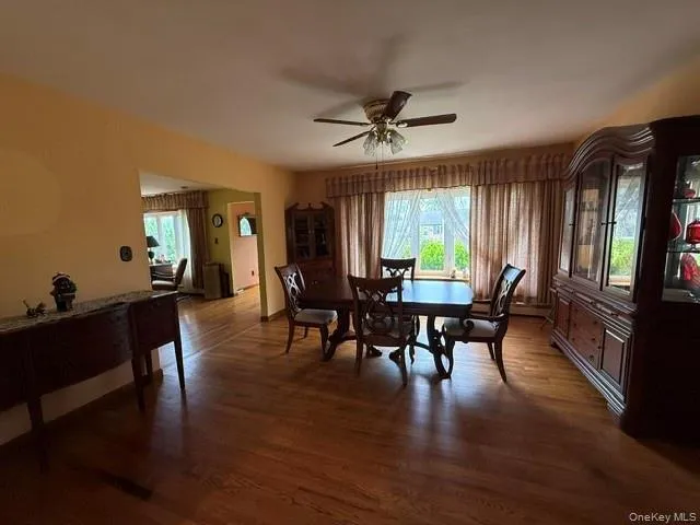 59 FARMERS Avenue, Babylon, NY, 3 Bedrooms Bedrooms, 6 Rooms Rooms,1 BathroomBathrooms,Residential,For Rent,FARMERS,0,1032633 59 FARMERS Avenue, Babylon, NY, 3 Bedrooms Bedrooms, 6 Rooms Rooms,1 BathroomBathrooms,Residential,For Rent,FARMERS,0,1032633