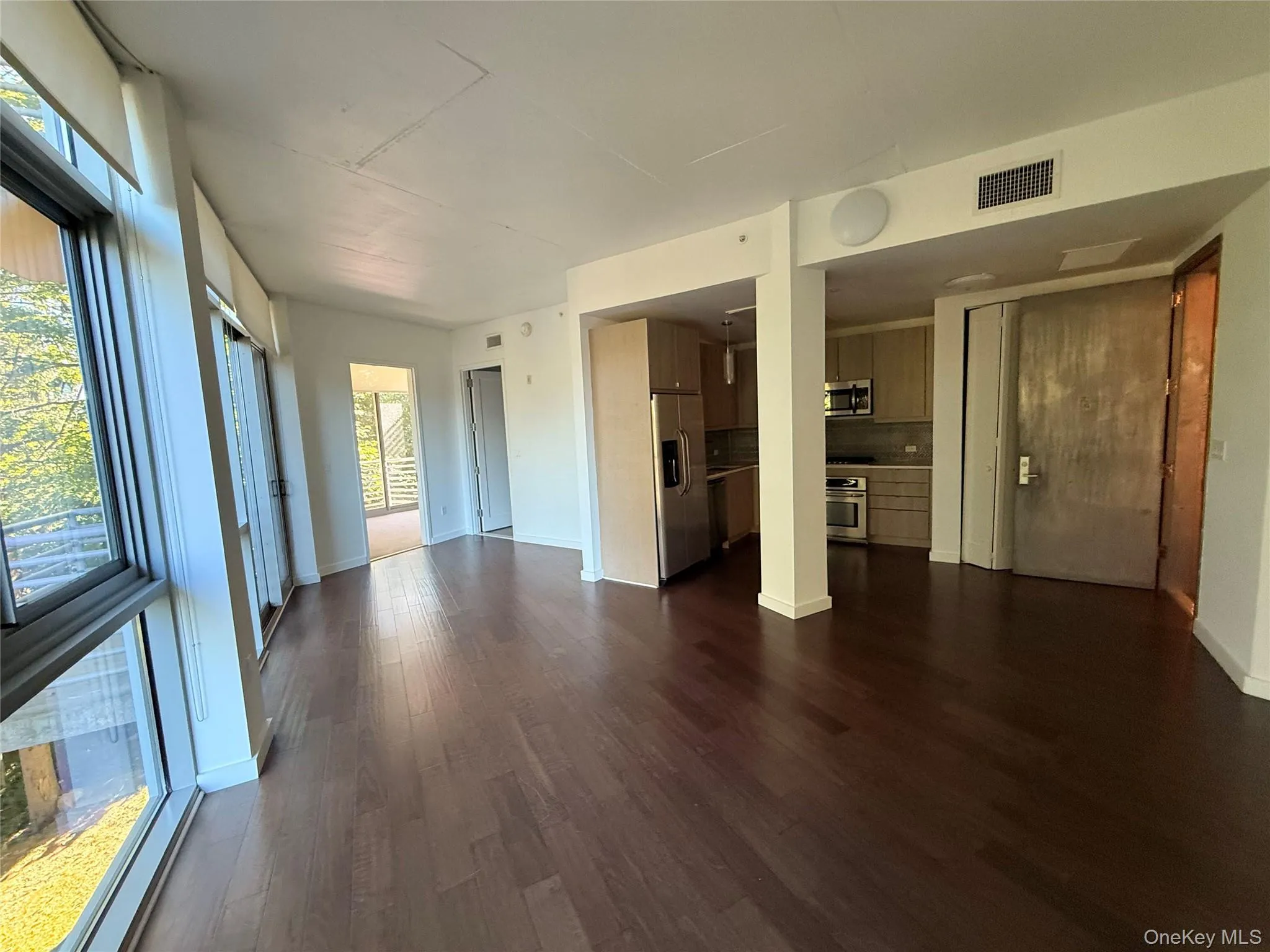 250 Central Park Avenue, Greenburgh, NY, 1 Bedroom Bedrooms, 3 Room Rooms,1 BathroomBathrooms,Residential Lease,For Rent,Central Park,0,1032635 250 Central Park Avenue, Greenburgh, NY, 1 Bedroom Bedrooms, 3 Room Rooms,1 BathroomBathrooms,Residential Lease,For Rent,Central Park,0,1032635