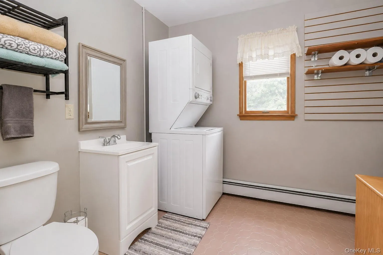2 Schrempp Lane, Shawangunk, NY, 3 Bedrooms Bedrooms, 7 Rooms Rooms,3 BathroomsBathrooms,Residential,For Rent,Schrempp,0,1032637 2 Schrempp Lane, Shawangunk, NY, 3 Bedrooms Bedrooms, 7 Rooms Rooms,3 BathroomsBathrooms,Residential,For Rent,Schrempp,0,1032637