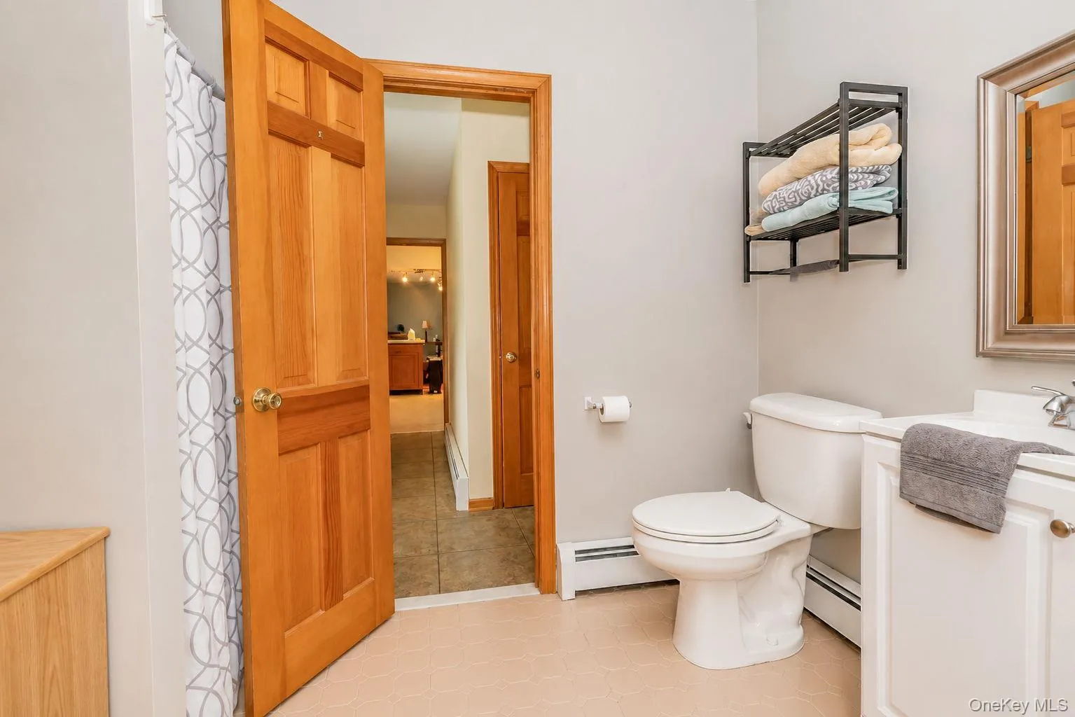 2 Schrempp Lane, Shawangunk, NY, 3 Bedrooms Bedrooms, 7 Rooms Rooms,3 BathroomsBathrooms,Residential,For Rent,Schrempp,0,1032637 2 Schrempp Lane, Shawangunk, NY, 3 Bedrooms Bedrooms, 7 Rooms Rooms,3 BathroomsBathrooms,Residential,For Rent,Schrempp,0,1032637