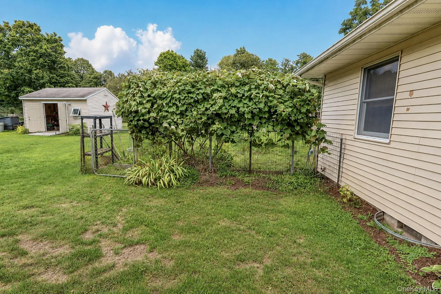 2 Schrempp Lane, Shawangunk, NY, 3 Bedrooms Bedrooms, 7 Rooms Rooms,3 BathroomsBathrooms,Residential,For Rent,Schrempp,0,1032637 2 Schrempp Lane, Shawangunk, NY, 3 Bedrooms Bedrooms, 7 Rooms Rooms,3 BathroomsBathrooms,Residential,For Rent,Schrempp,0,1032637