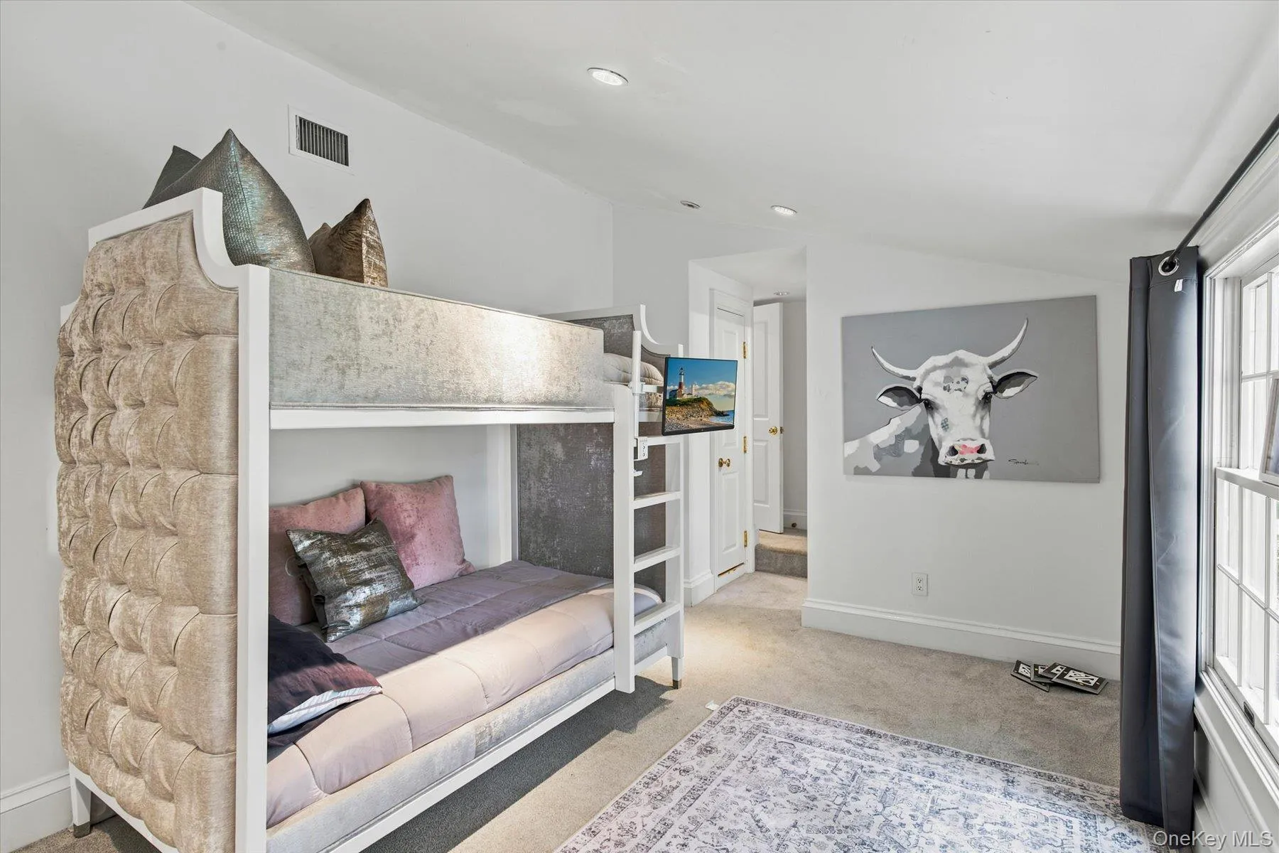 129 Oneck Lane, Southampton, NY, 4 Bedrooms Bedrooms, 8 Rooms Rooms,4 BathroomsBathrooms,Residential,For Rent,Oneck,0,1032639 129 Oneck Lane, Southampton, NY, 4 Bedrooms Bedrooms, 8 Rooms Rooms,4 BathroomsBathrooms,Residential,For Rent,Oneck,0,1032639