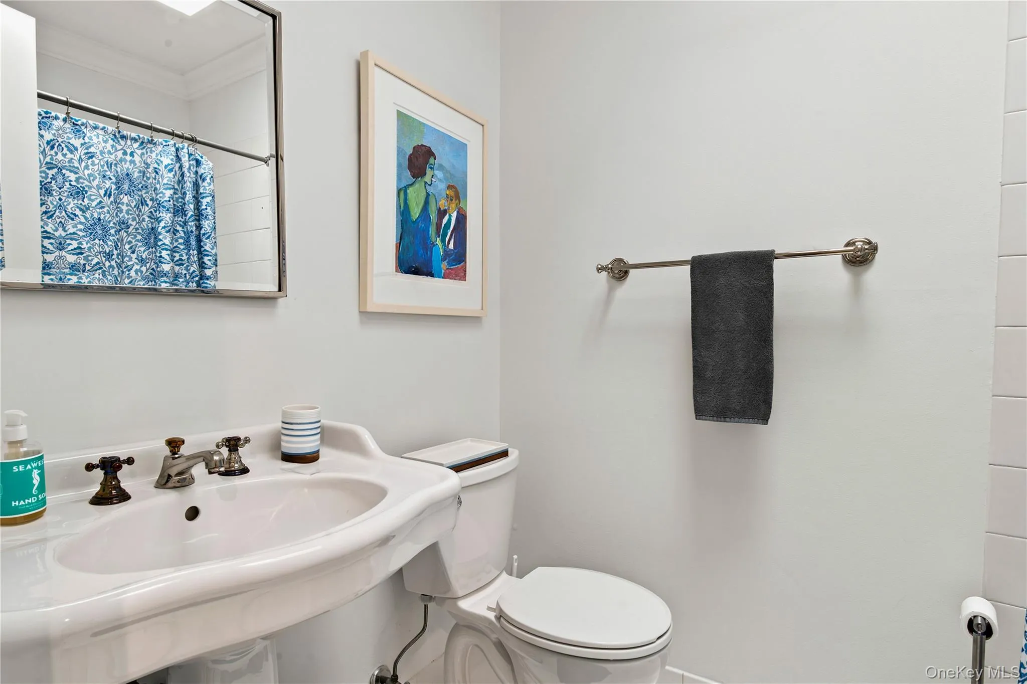129 Oneck Lane, Southampton, NY, 4 Bedrooms Bedrooms, 8 Rooms Rooms,4 BathroomsBathrooms,Residential,For Rent,Oneck,0,1032639 129 Oneck Lane, Southampton, NY, 4 Bedrooms Bedrooms, 8 Rooms Rooms,4 BathroomsBathrooms,Residential,For Rent,Oneck,0,1032639
