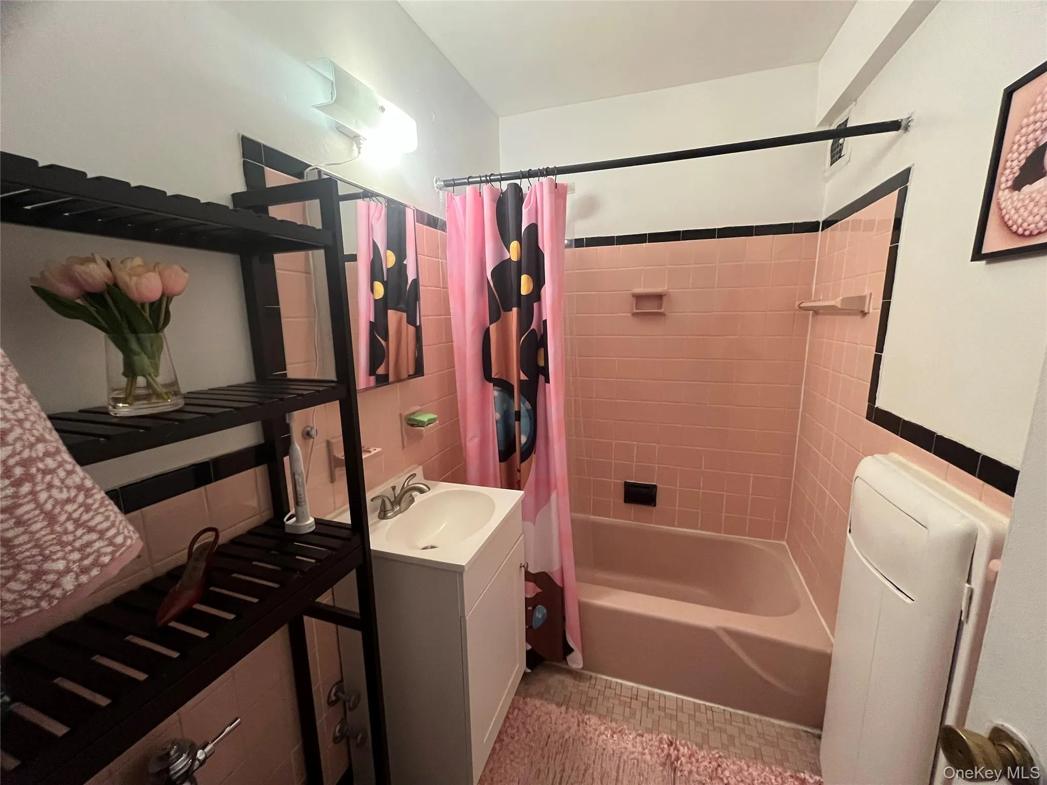 52 Yonkers Terrace, Yonkers, NY, 1 Bedroom Bedrooms, 3 Rooms Rooms,1 BathroomBathrooms,Residential Lease,For Rent,Yonkers,0,1032644 52 Yonkers Terrace, Yonkers, NY, 1 Bedroom Bedrooms, 3 Rooms Rooms,1 BathroomBathrooms,Residential Lease,For Rent,Yonkers,0,1032644