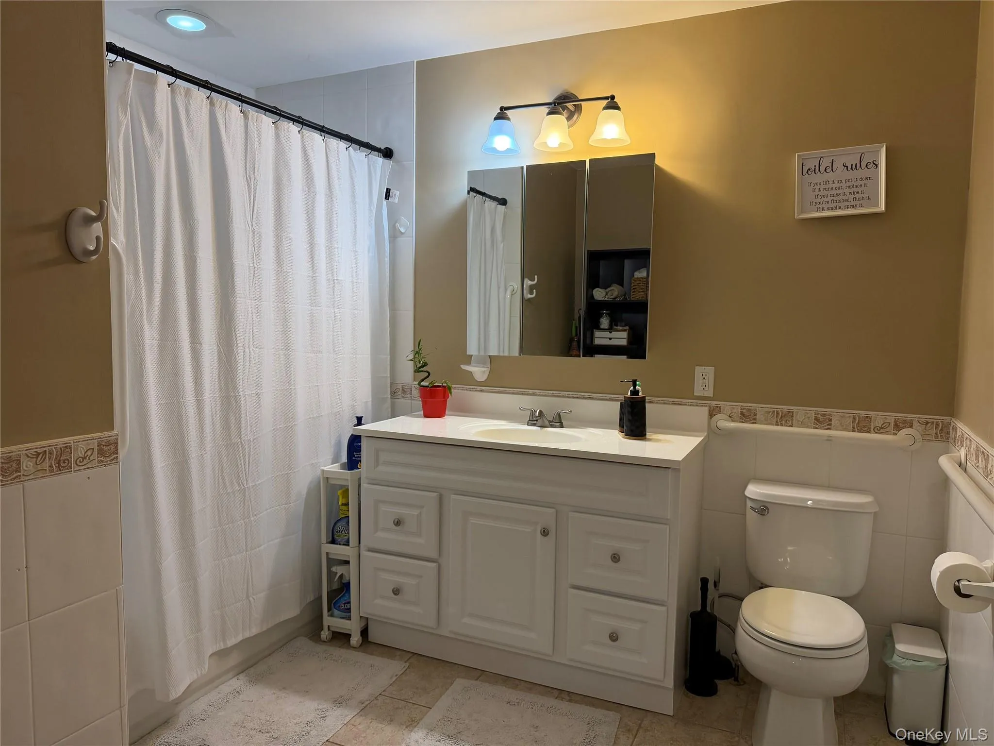 11 Mara Road, Huntington, NY, 1 Bedroom Bedrooms, 2 Rooms Rooms,1 BathroomBathrooms,Residential Lease,For Rent,Mara,0,1032646 11 Mara Road, Huntington, NY, 1 Bedroom Bedrooms, 2 Rooms Rooms,1 BathroomBathrooms,Residential Lease,For Rent,Mara,0,1032646