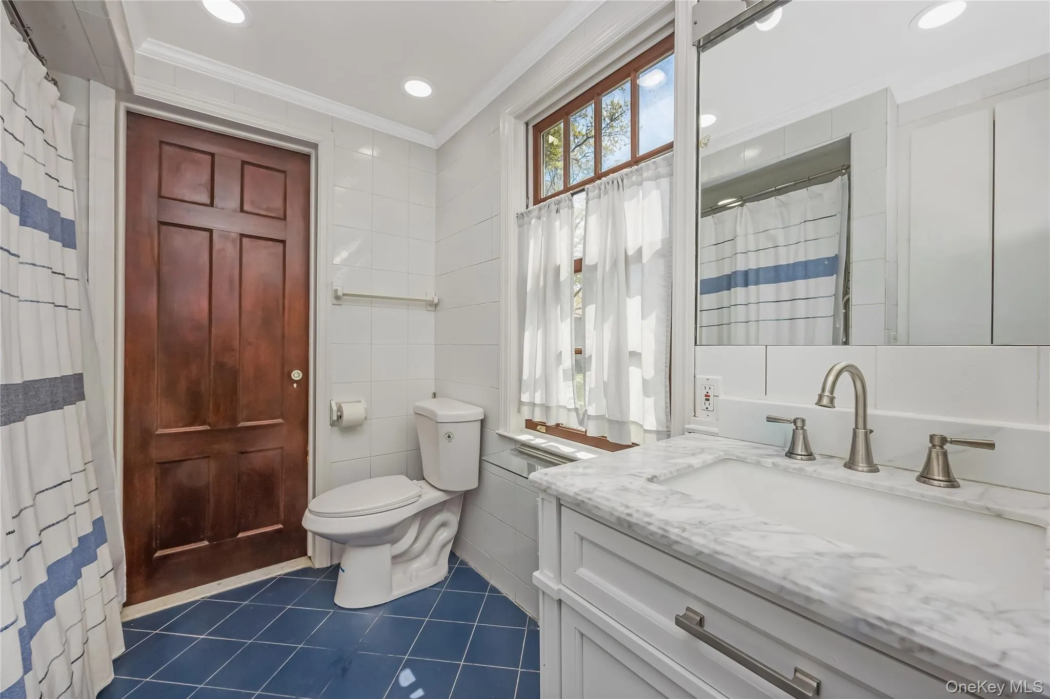 80-45 Grenfell Street, New York, NY, 6 Bedrooms Bedrooms, 12 Rooms Rooms,3 BathroomsBathrooms,Residential,For Rent,Grenfell,0,1032650 80-45 Grenfell Street, New York, NY, 6 Bedrooms Bedrooms, 12 Rooms Rooms,3 BathroomsBathrooms,Residential,For Rent,Grenfell,0,1032650