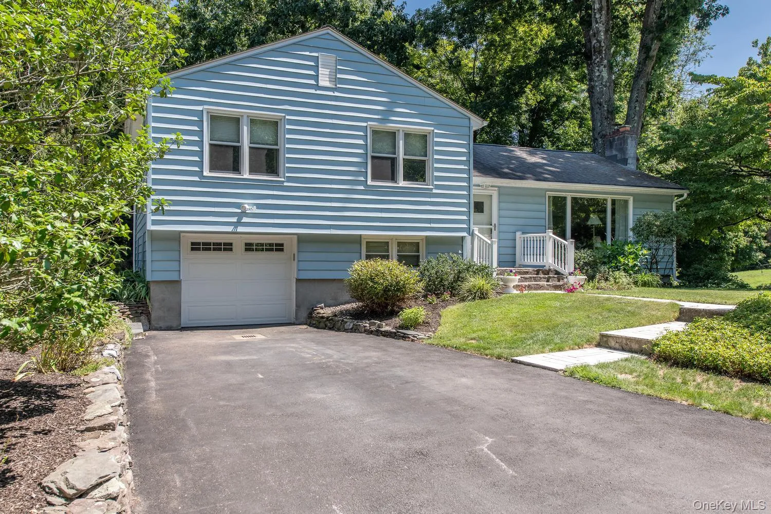 44-58 Homer Place, Poughkeepsie, NY, 3 Bedrooms Bedrooms, 9 Rooms Rooms,1 BathroomBathrooms,Residential,For Rent,Homer,0,1032651 44-58 Homer Place, Poughkeepsie, NY, 3 Bedrooms Bedrooms, 9 Rooms Rooms,1 BathroomBathrooms,Residential,For Rent,Homer,0,1032651
