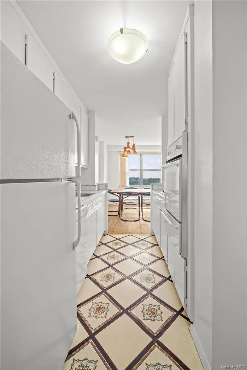 555 Kappock Street, New York, NY, 2 Bedrooms Bedrooms, 5 Rooms Rooms,2 BathroomsBathrooms,Residential,For Rent,Kappock,0,1032657 555 Kappock Street, New York, NY, 2 Bedrooms Bedrooms, 5 Rooms Rooms,2 BathroomsBathrooms,Residential,For Rent,Kappock,0,1032657