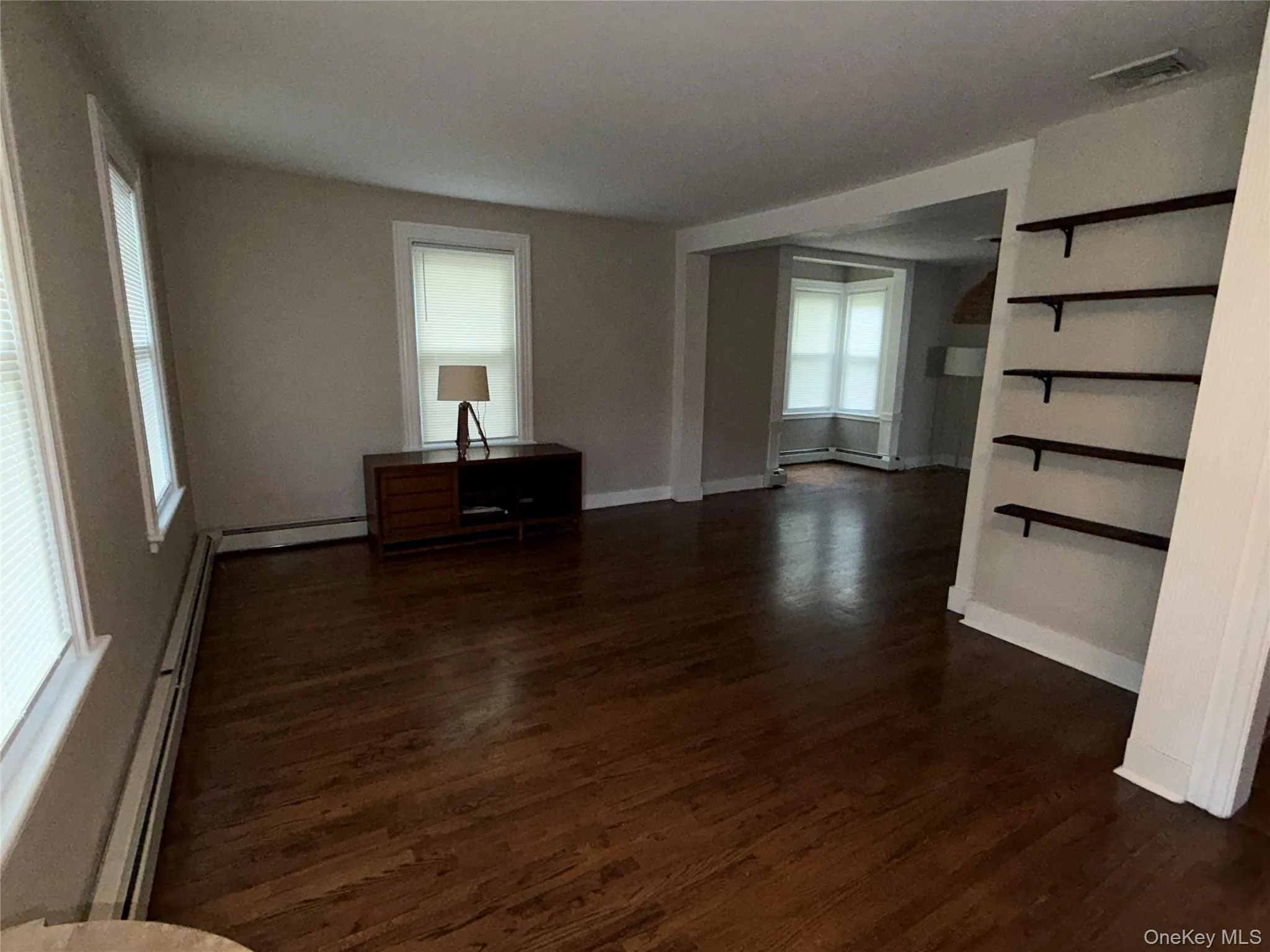 7 Broadway, Cornwall, NY, 4 Bedrooms Bedrooms, 10 Rooms Rooms,2 BathroomsBathrooms,Residential Lease,For Rent,Broadway,0,1032662 7 Broadway, Cornwall, NY, 4 Bedrooms Bedrooms, 10 Rooms Rooms,2 BathroomsBathrooms,Residential Lease,For Rent,Broadway,0,1032662